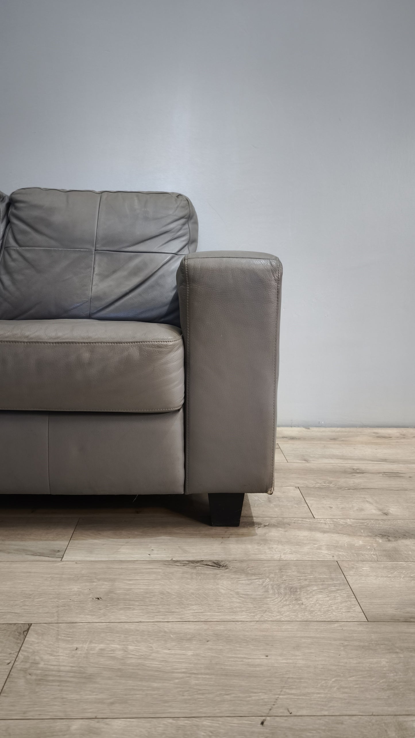 83967 Divano grigio due posti