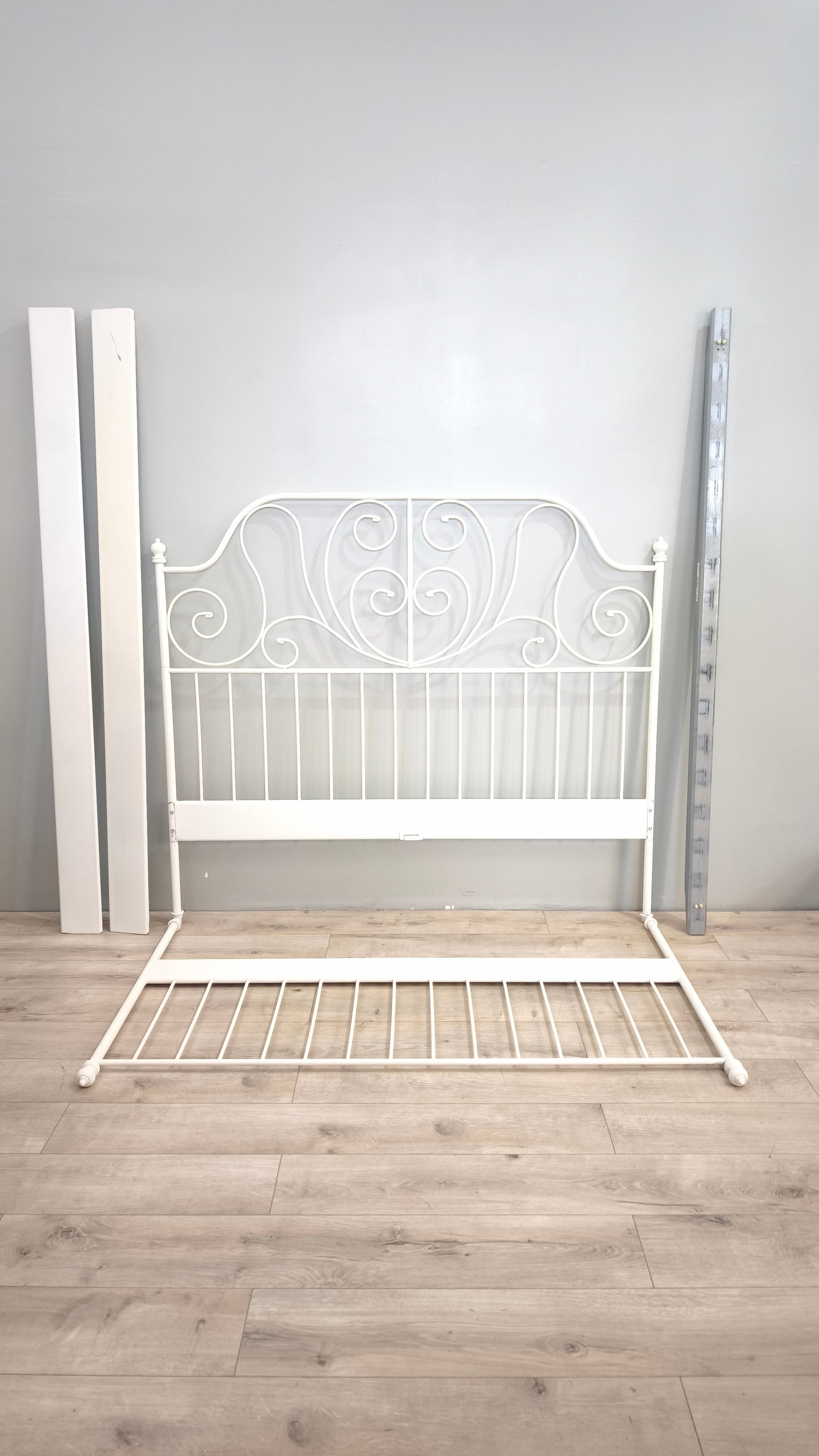 83978 Struttura letto matrimoniale bianca Ikea