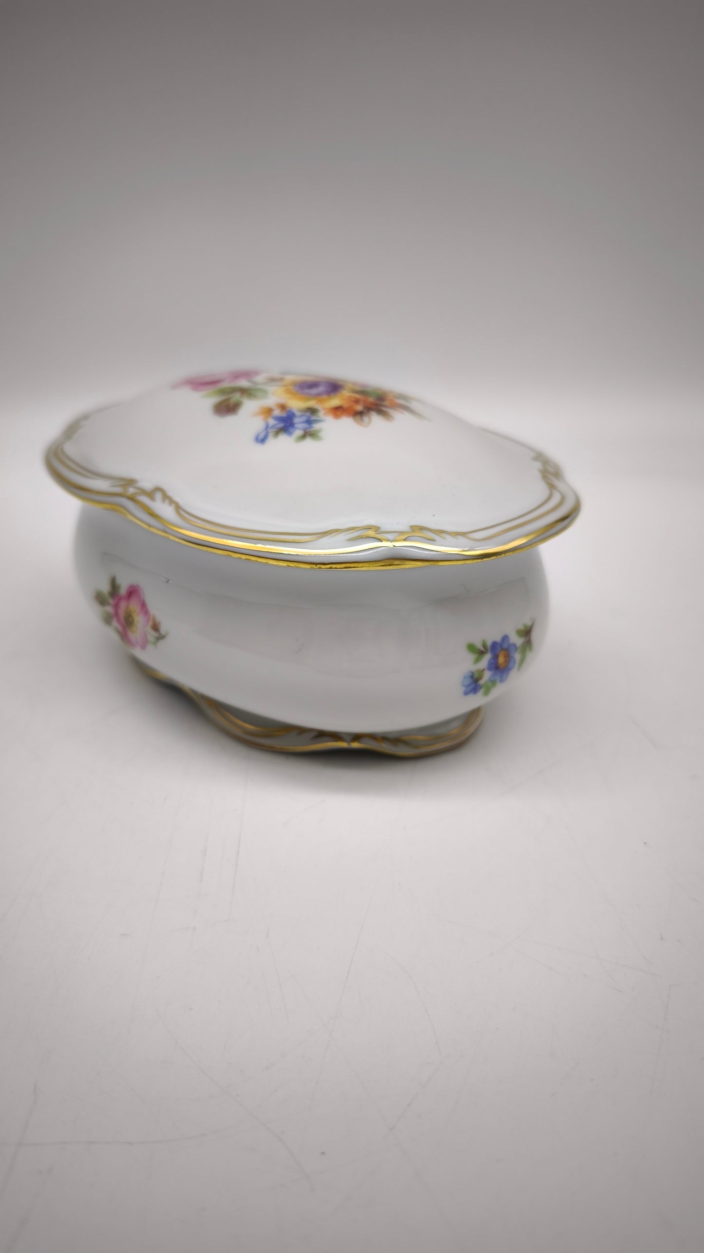 83791 Scatola in ceramica Jlmanau