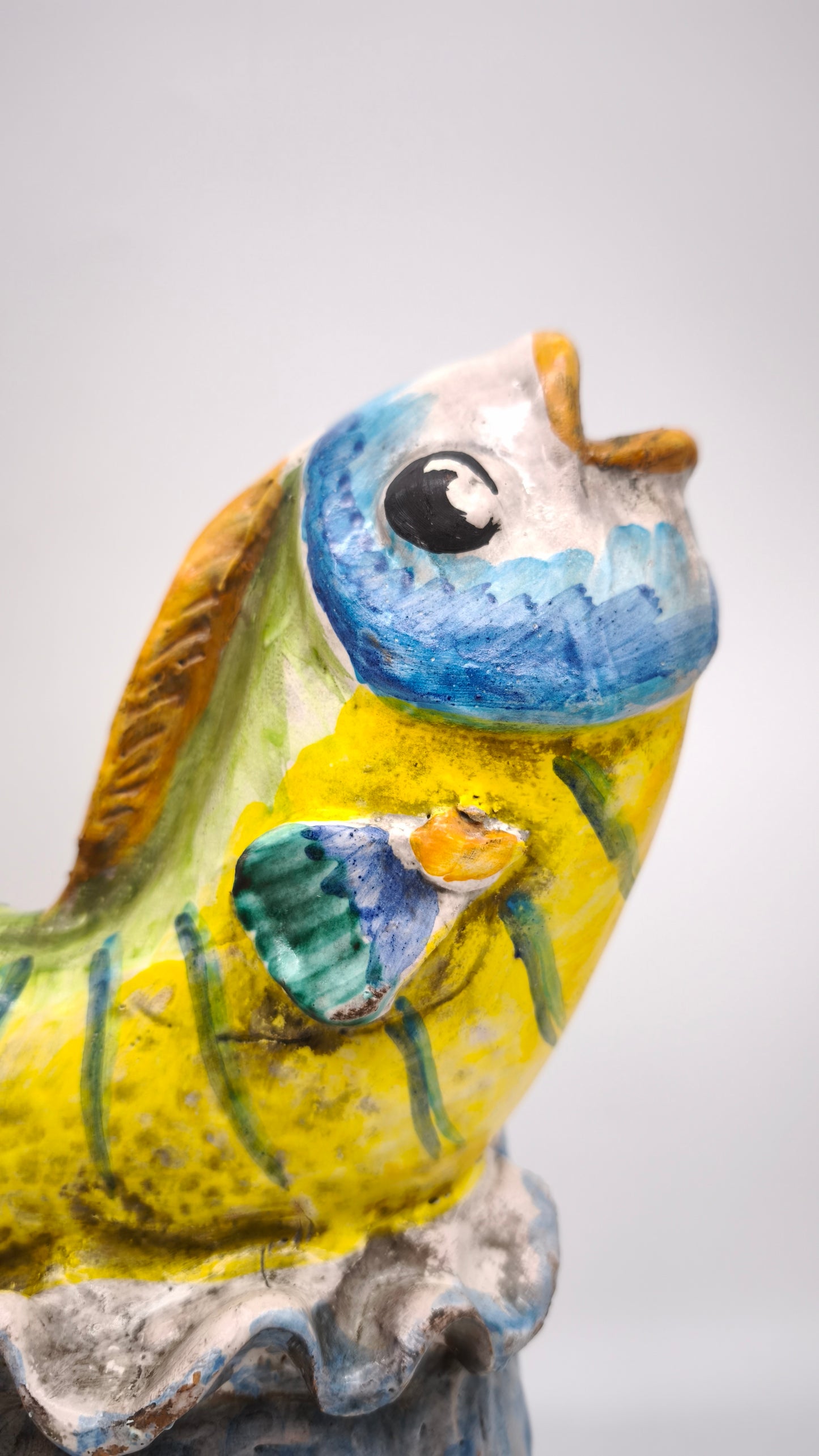 84084 Scultura pesce in ceramica di Caltagirone