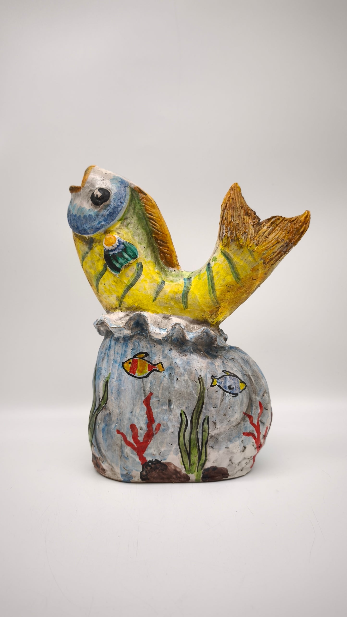 84084 Scultura pesce in ceramica di Caltagirone