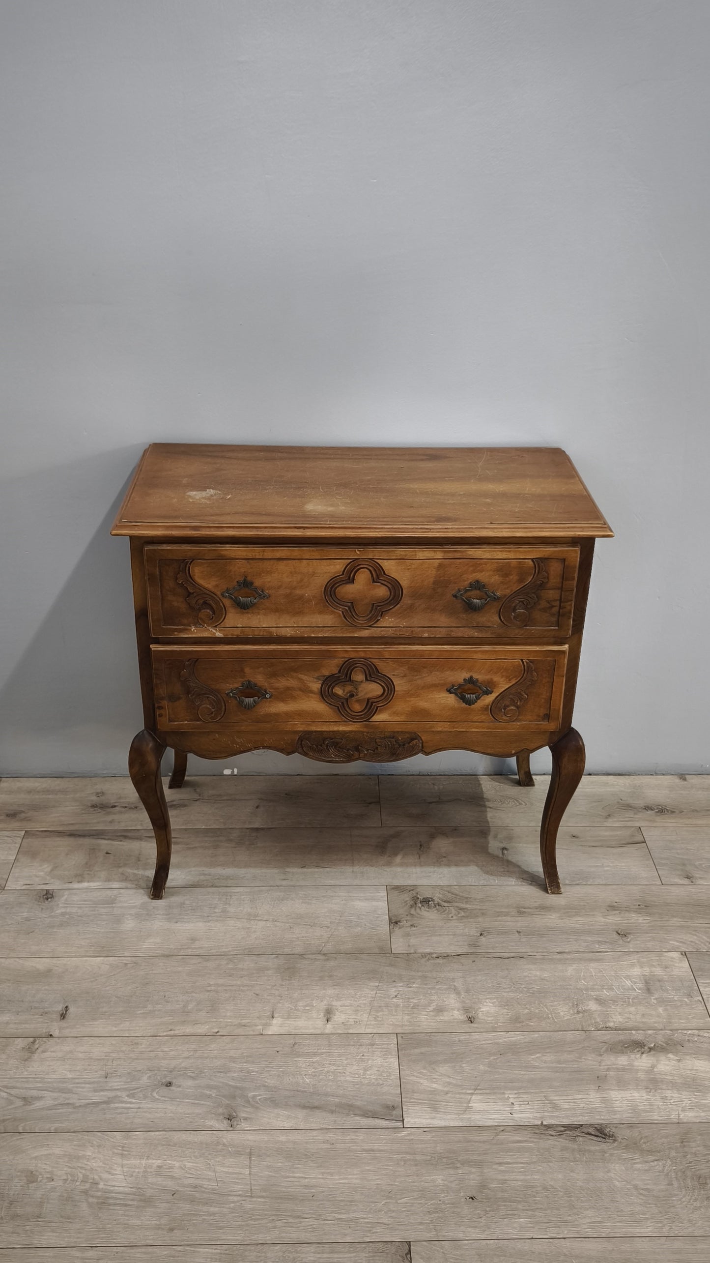 84156 Mobile in legno con due cassetti