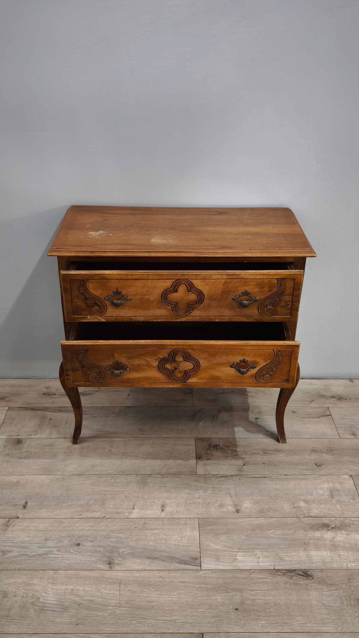 84156 Mobile in legno con due cassetti