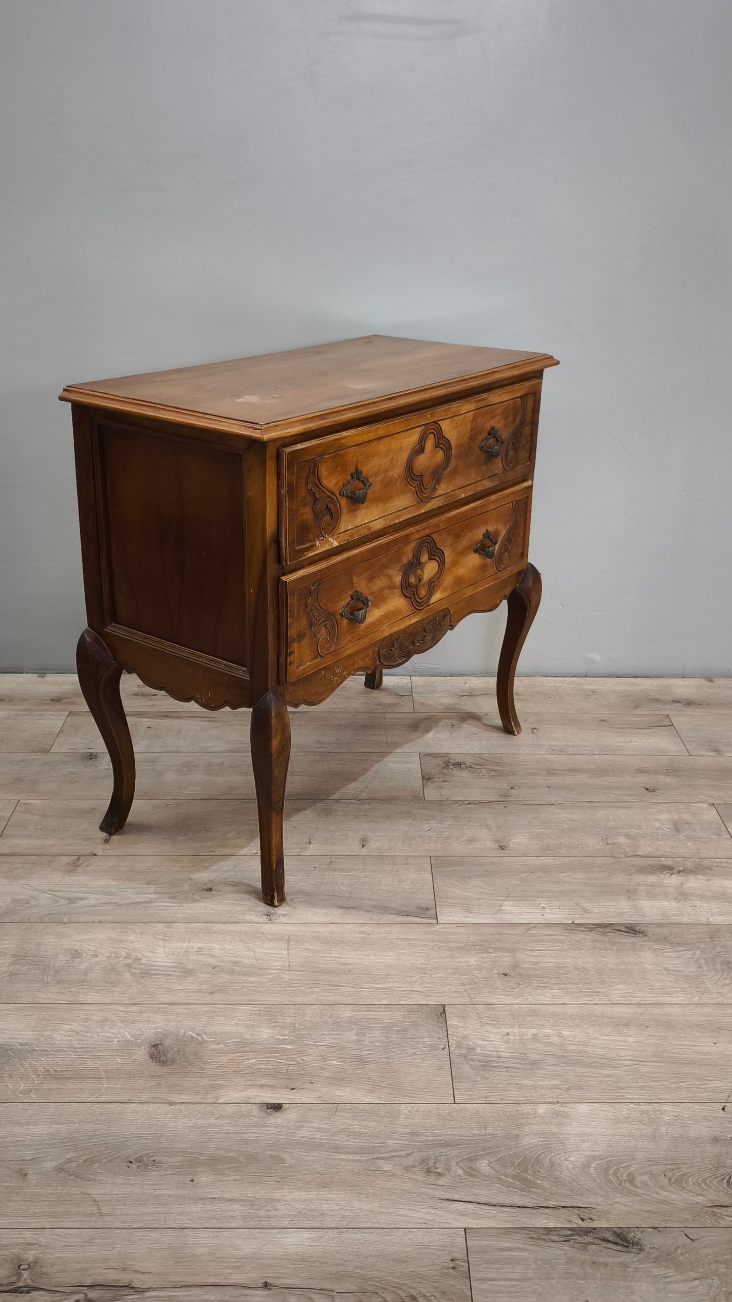 84156 Mobile in legno con due cassetti