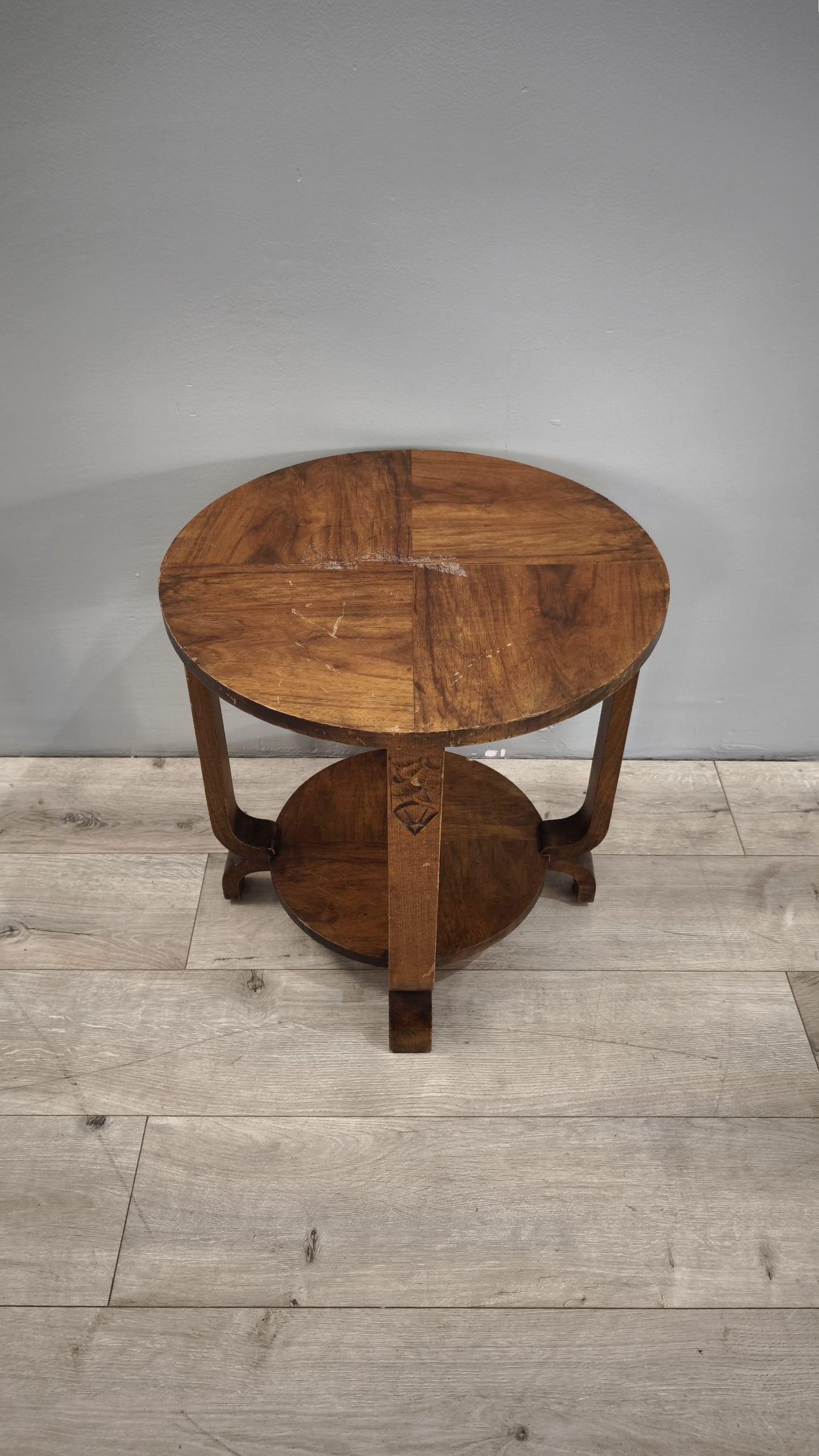 84215 Tavolino rotondo stile Art Déco con doppio ripiano