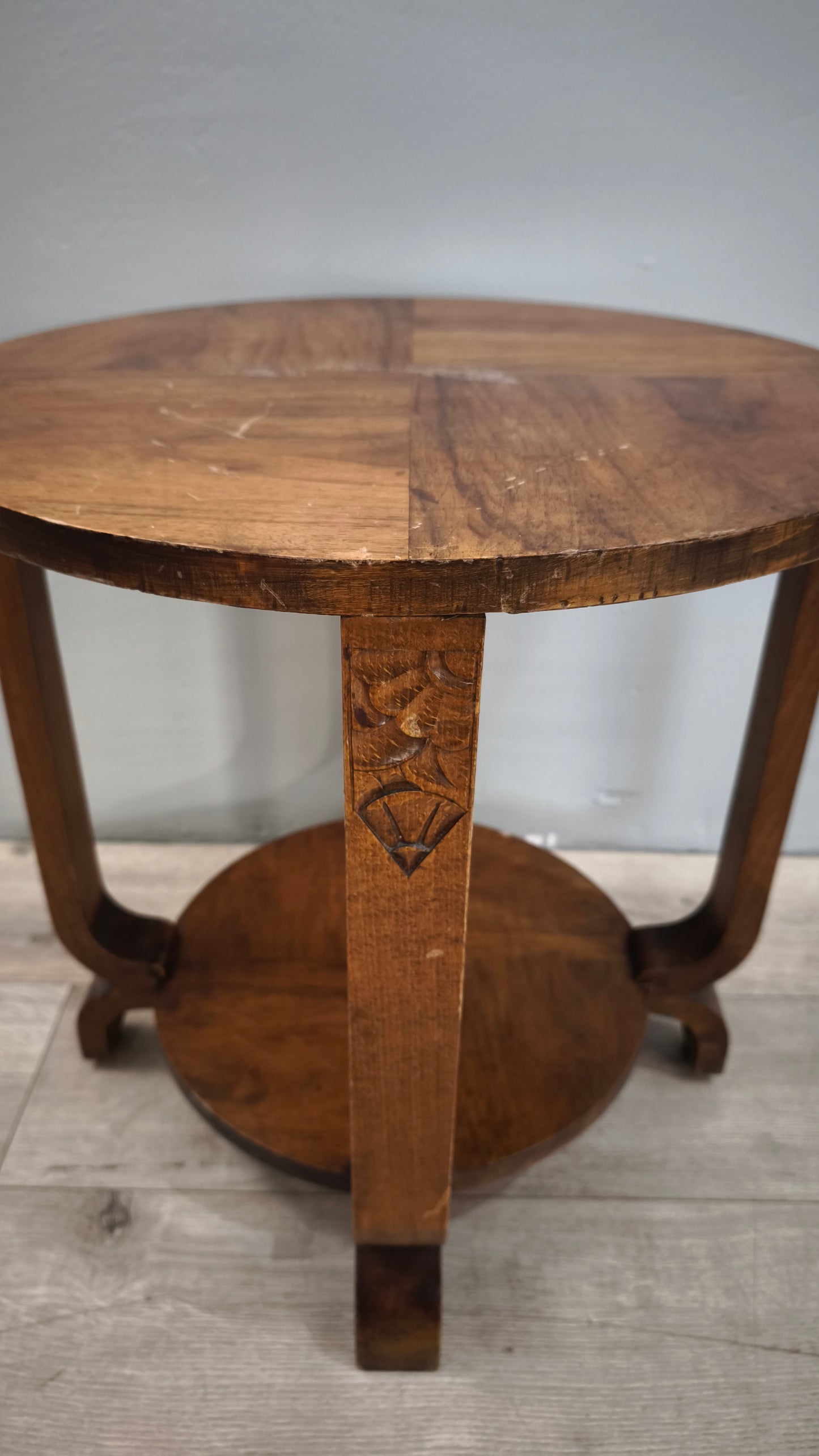 84215 Tavolino rotondo stile Art Déco con doppio ripiano