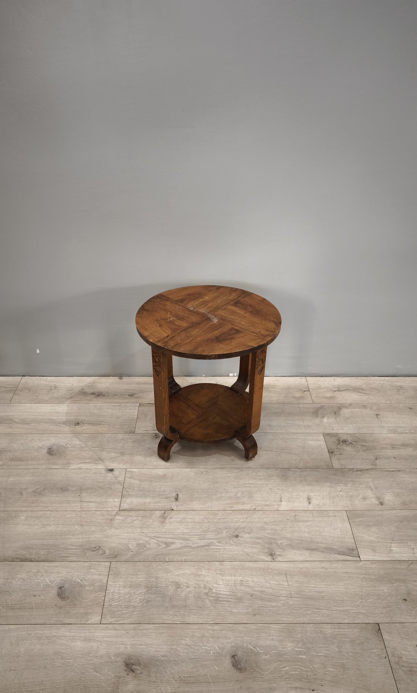 84215 Tavolino rotondo stile Art Déco con doppio ripiano