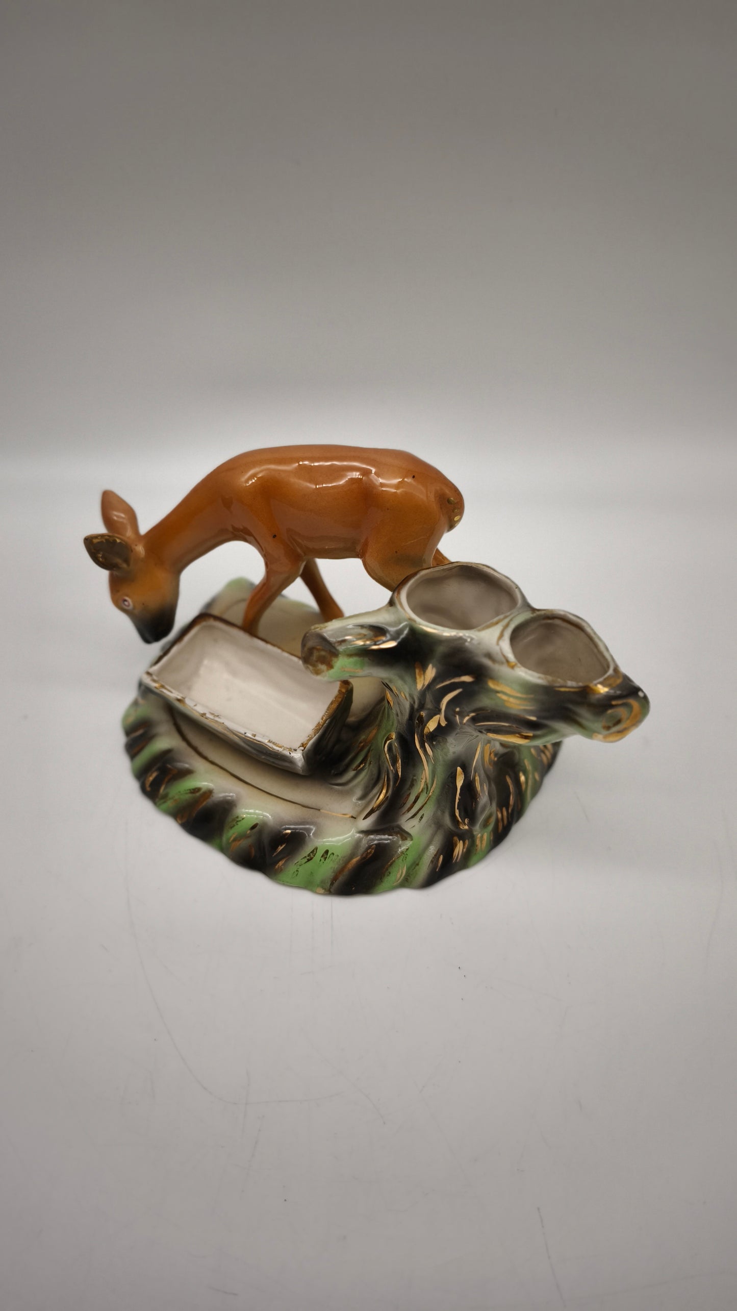84450 Vasetto in ceramica vintage con statuina cerbiatto