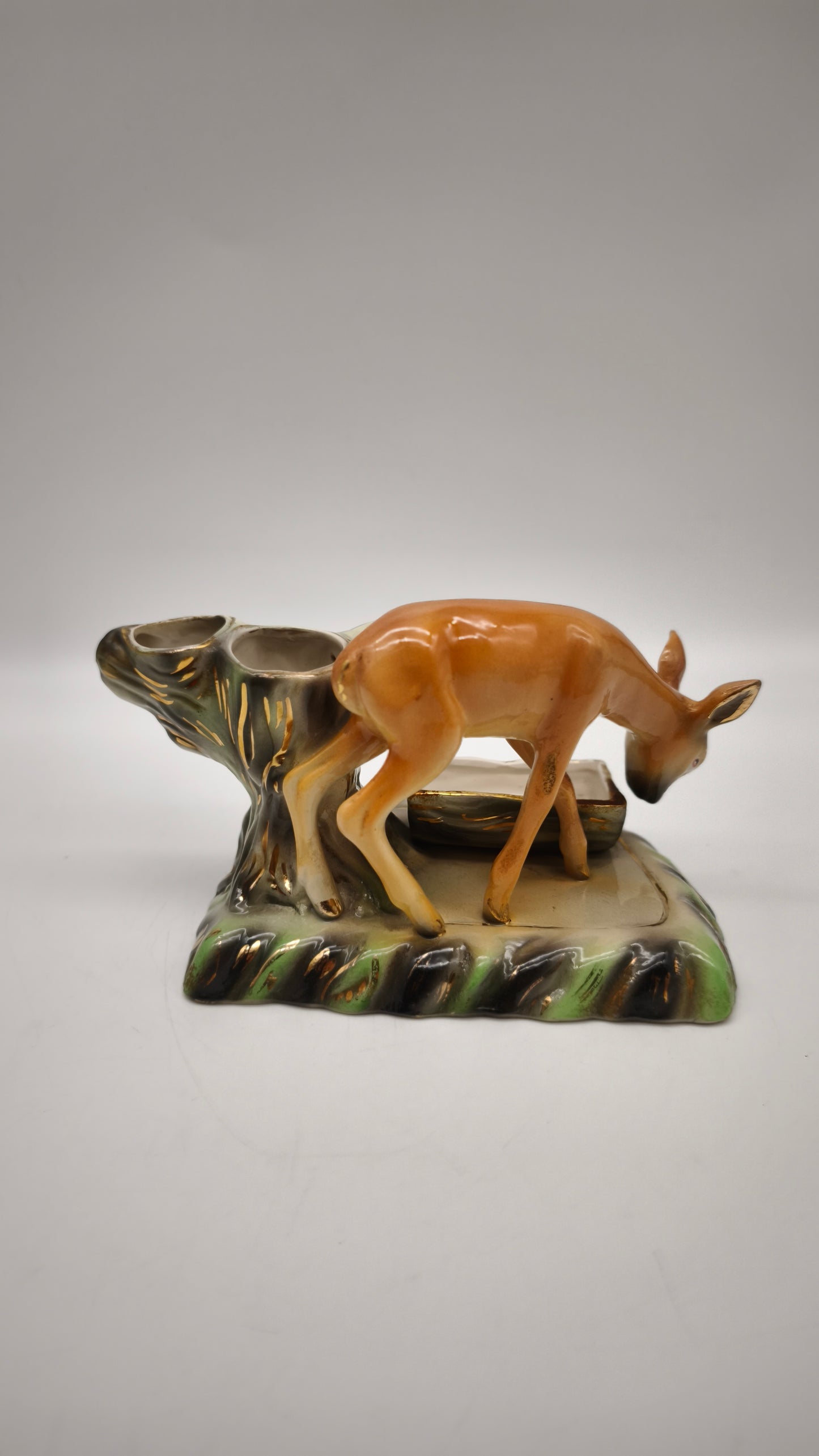 84450 Vasetto in ceramica vintage con statuina cerbiatto