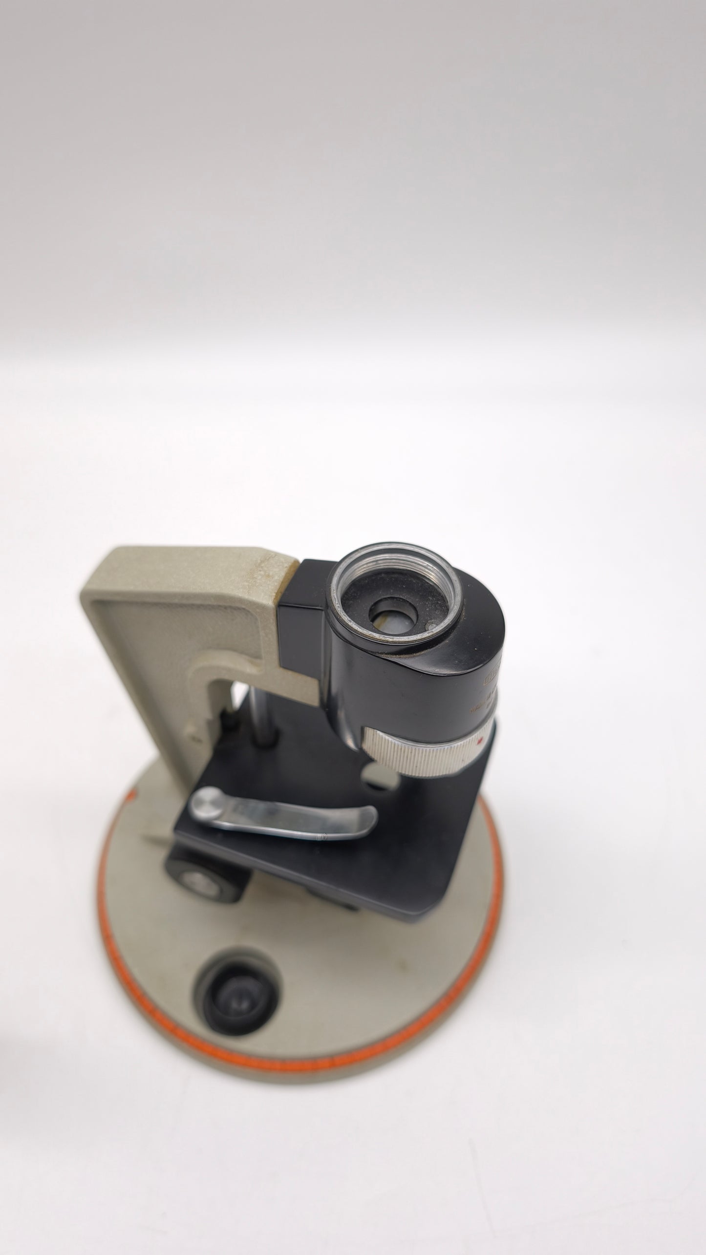 84292 Microscopio vintage Meopta con custodia