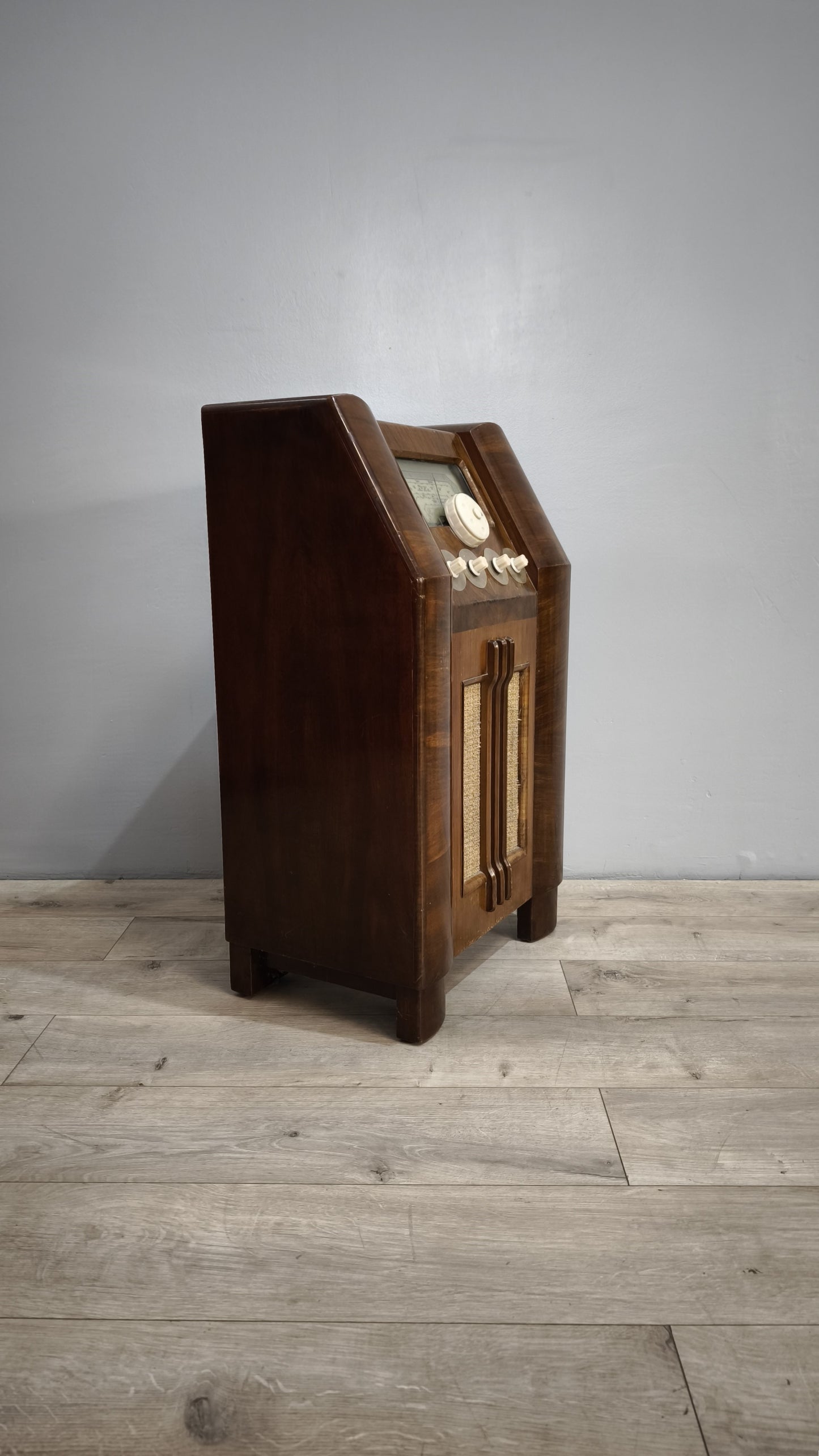 84569 Mobiletto Radio R.A.P. vintage