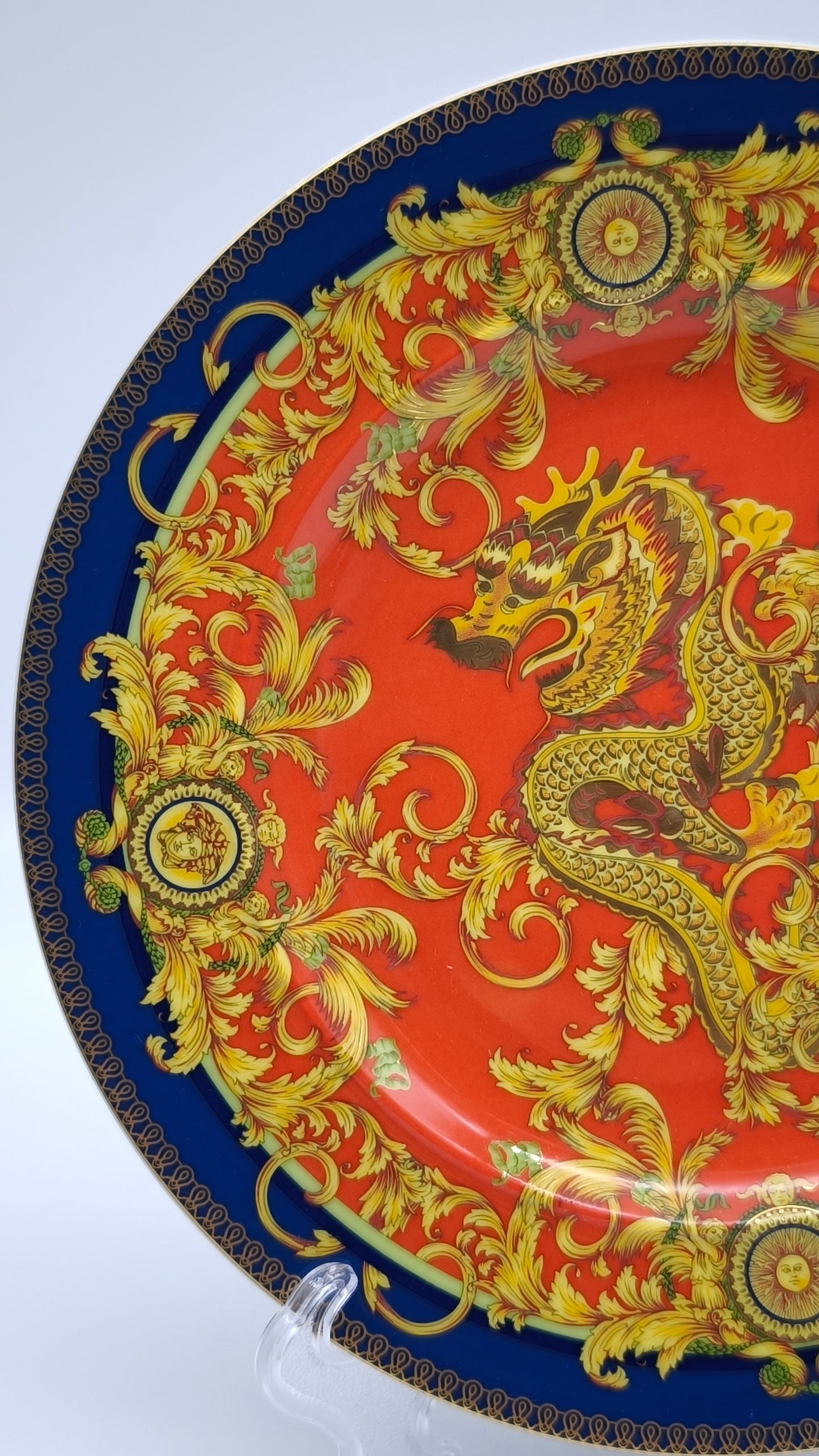 84290 Piatto decorativo Rosenthal per Versace