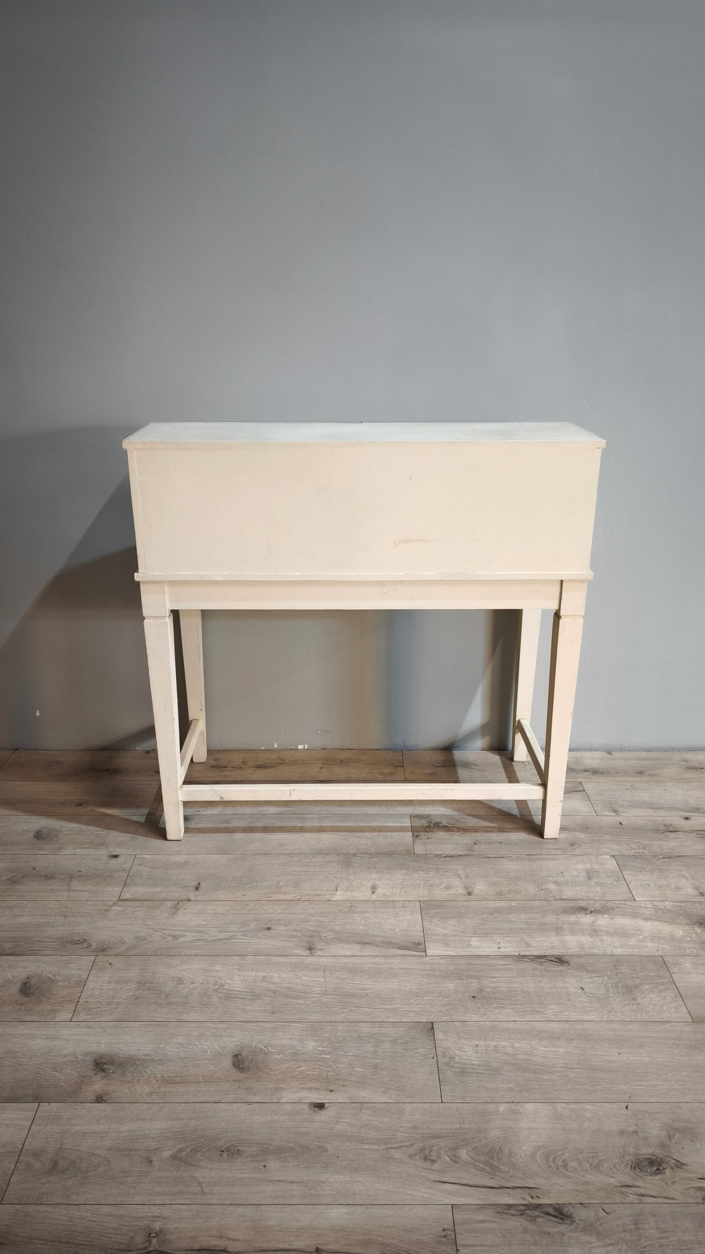 84621 Secretaire bianco in legno