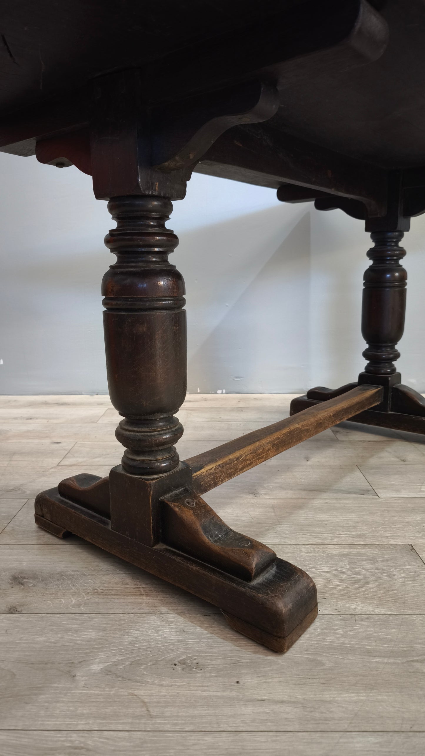 84622 Tavolo fratino in legno massello