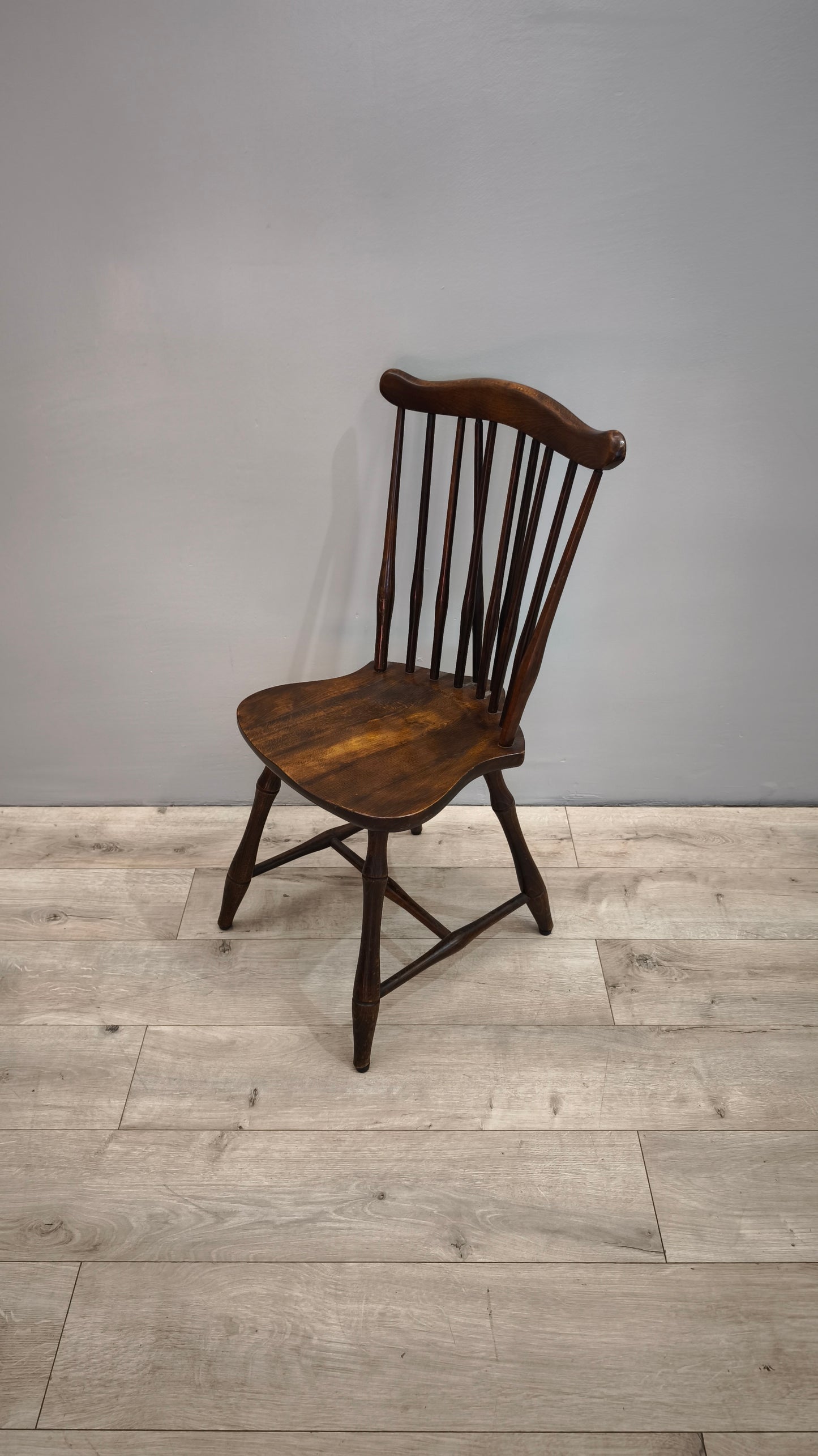 84676 Set n 4 sedie in legno