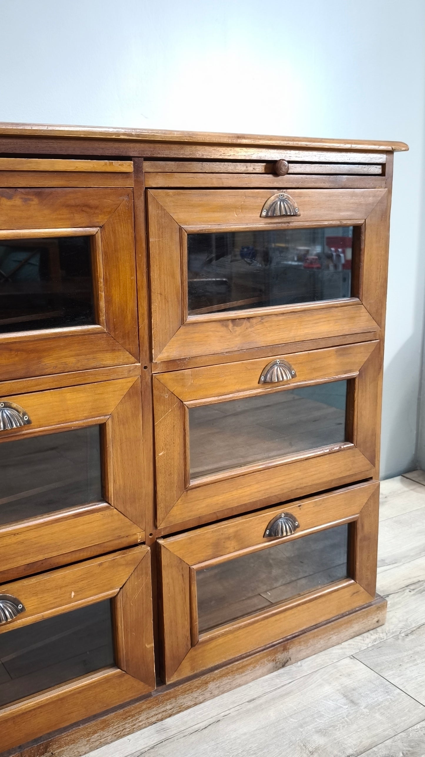 84844 Servante in legno massello di teak con cassetti e tiretti