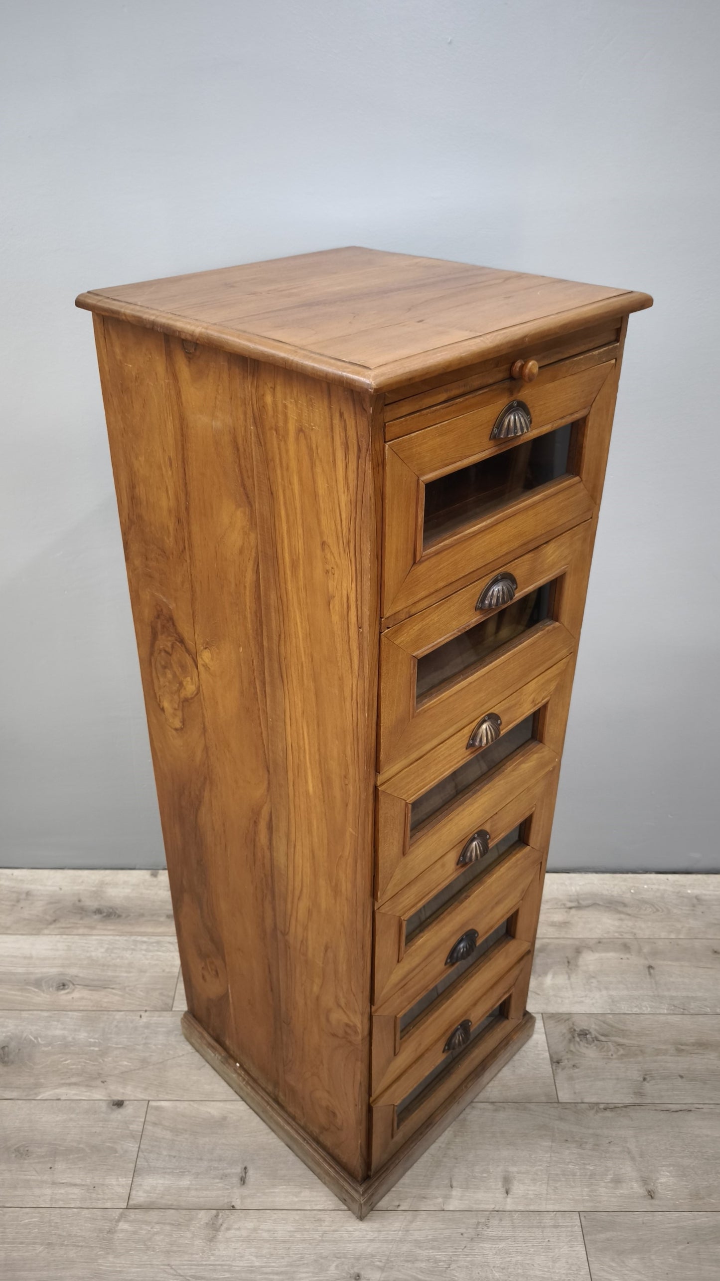 84847 Cassettiera verticale in legno massello di teak