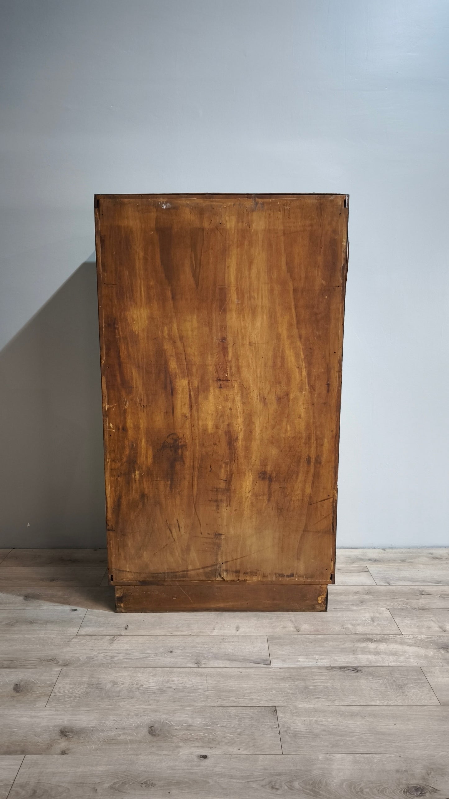 84845 Mobile archivio in legno massello
