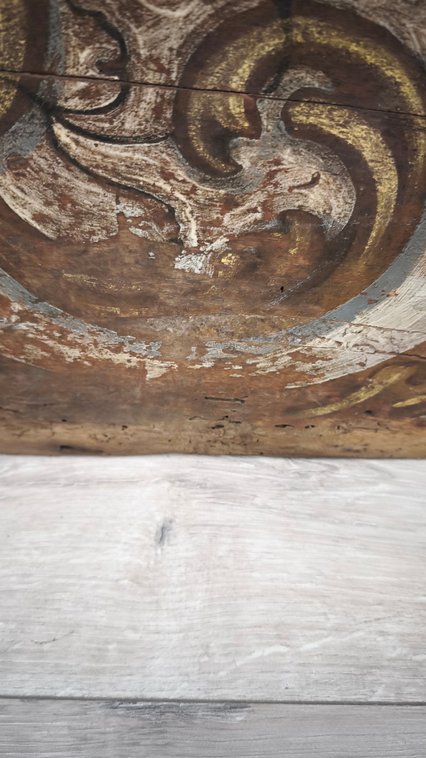 84971 Tavolo in legno dipinta