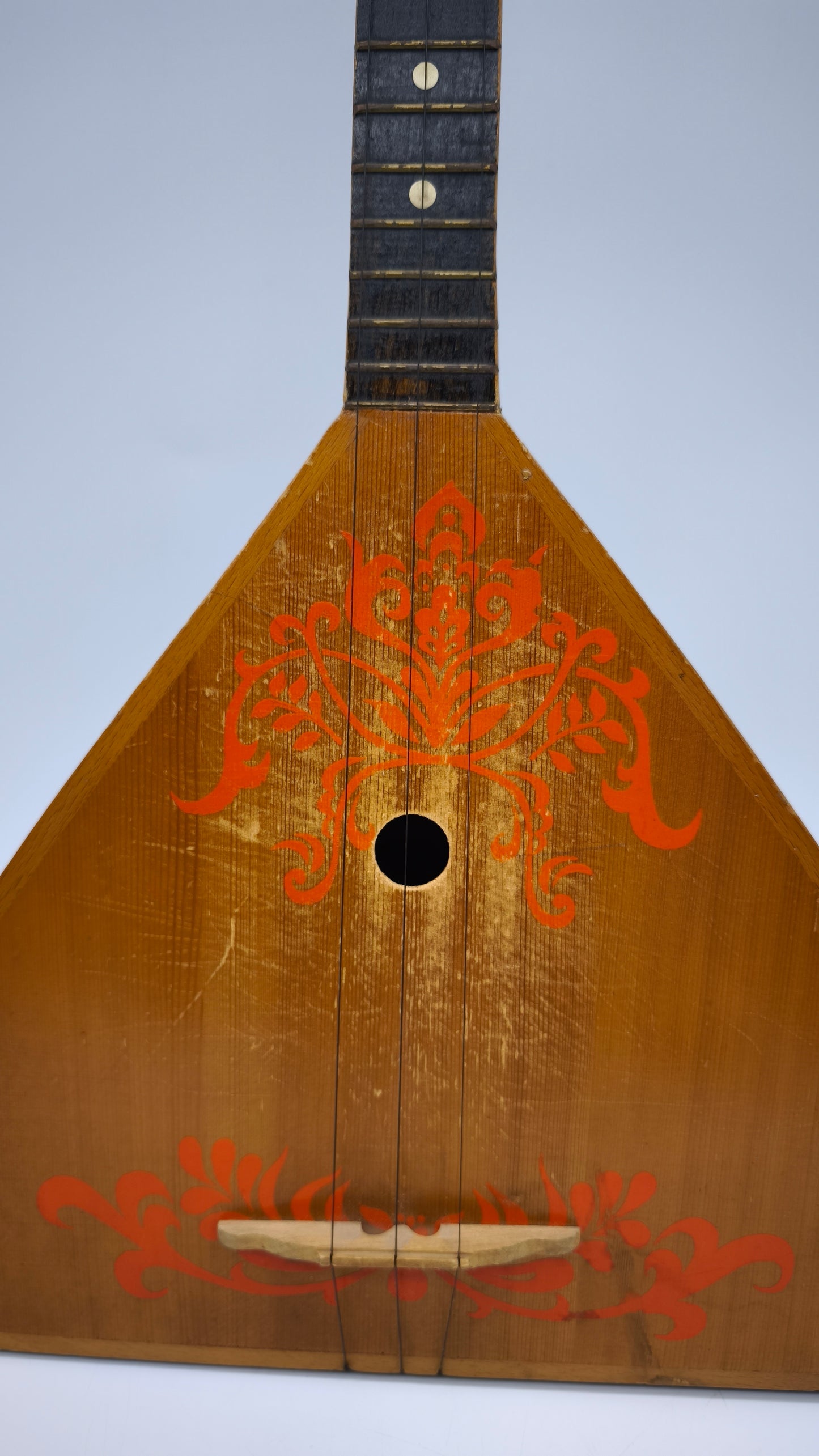 84913 Balalaika russa