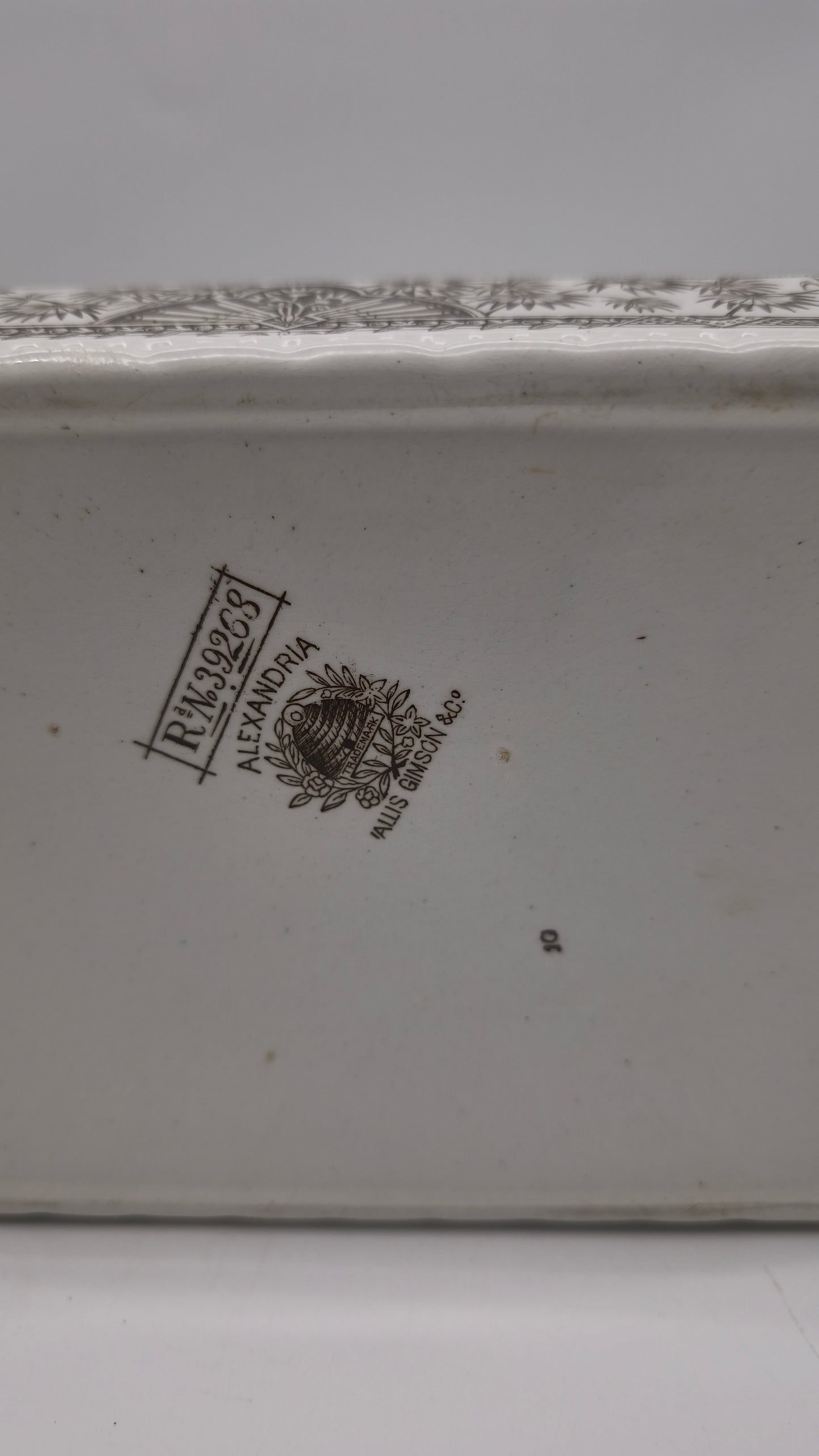 83797 Salsiera rettangolare in ceramica Wallis Gimson Alexandria