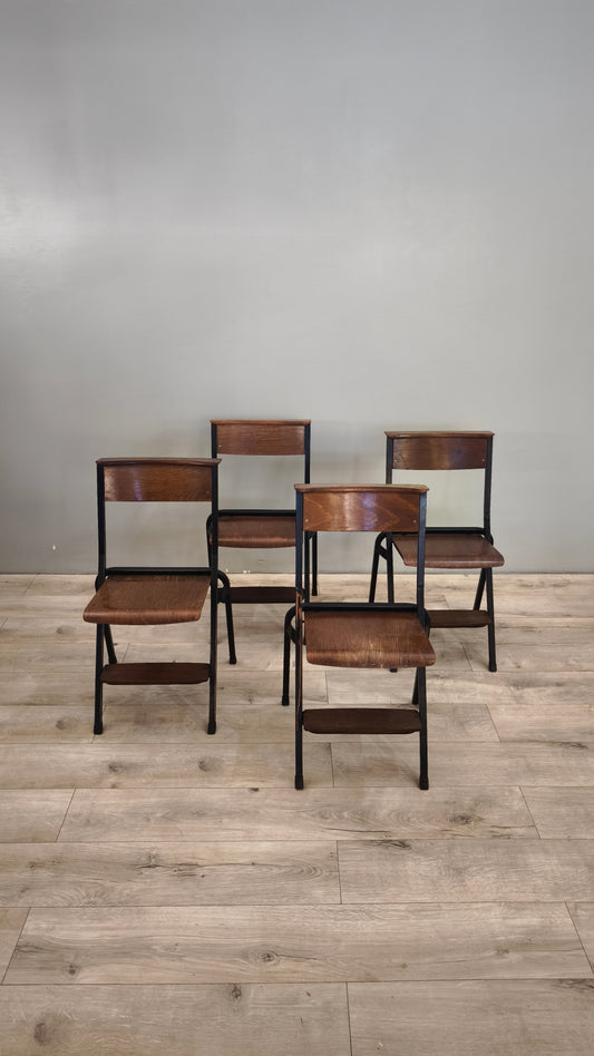 86011 Sedia da chiesa in legno e ferro con seduta pieghevole