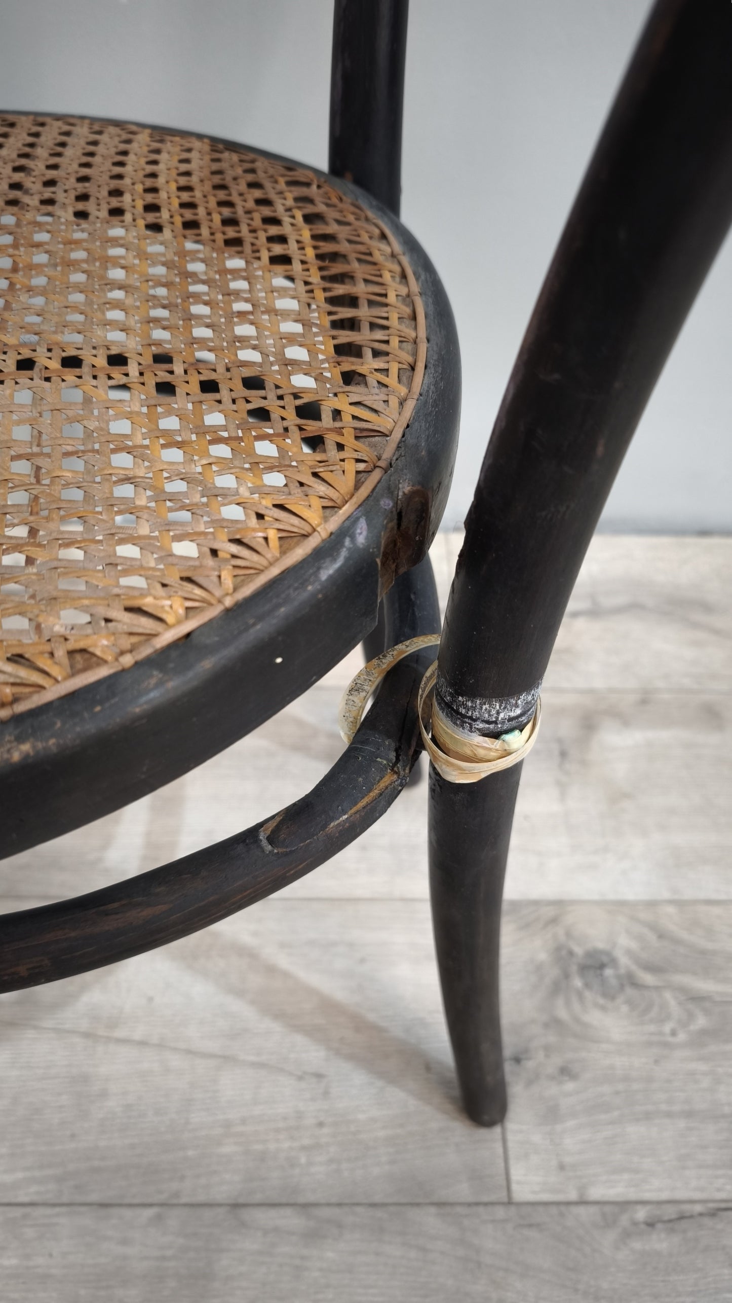 87545 Sedia Thonet da concerto (da rivedere)