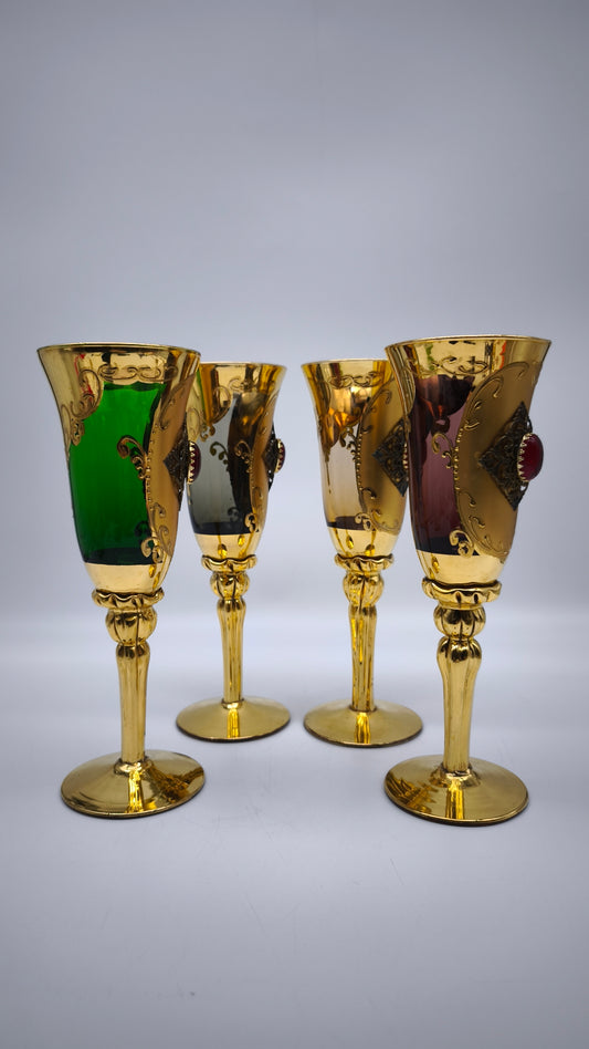 88267 Set n 4 calici in vetro lavorato