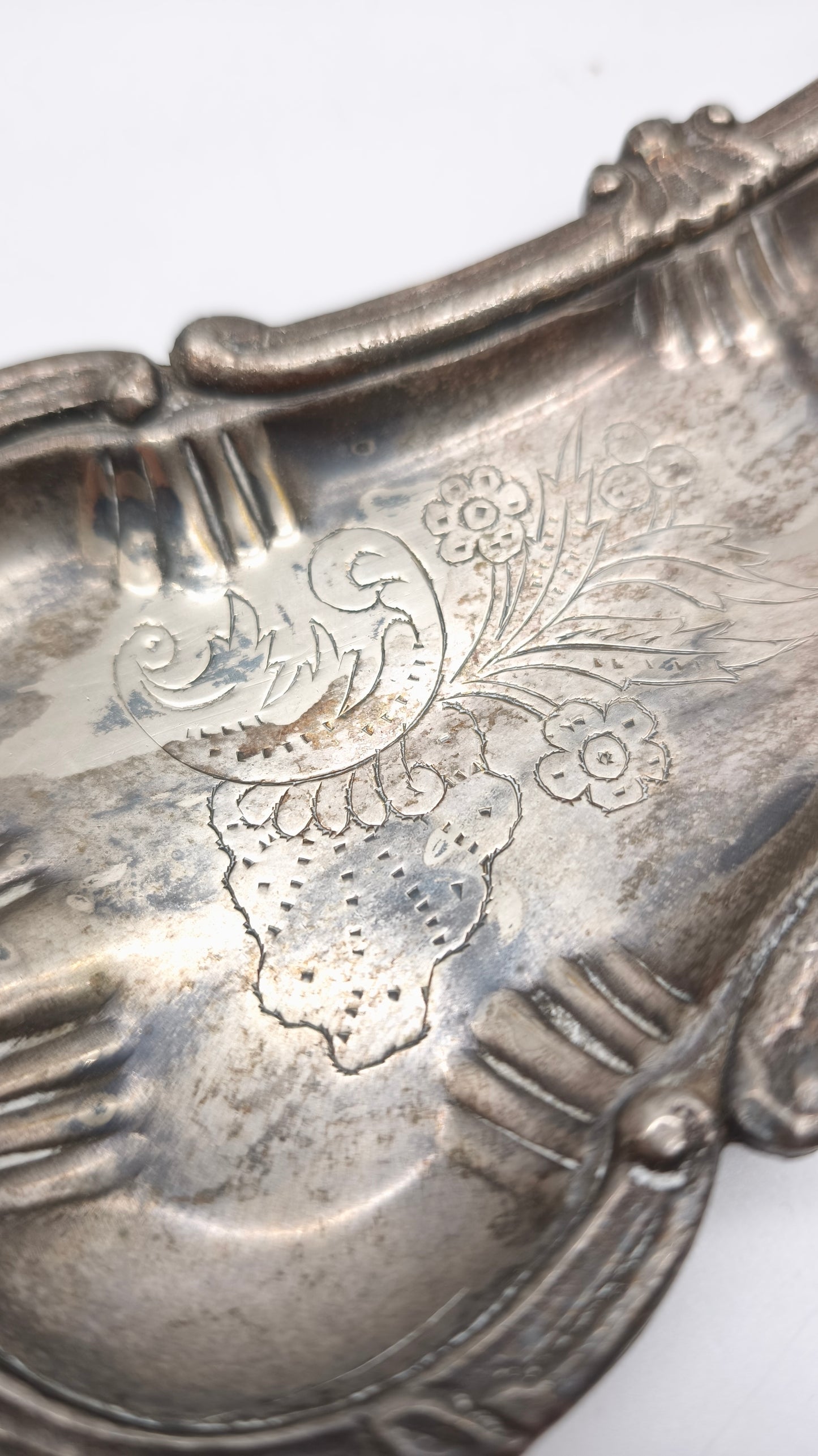 87777 Vassoio silver plated Muslom