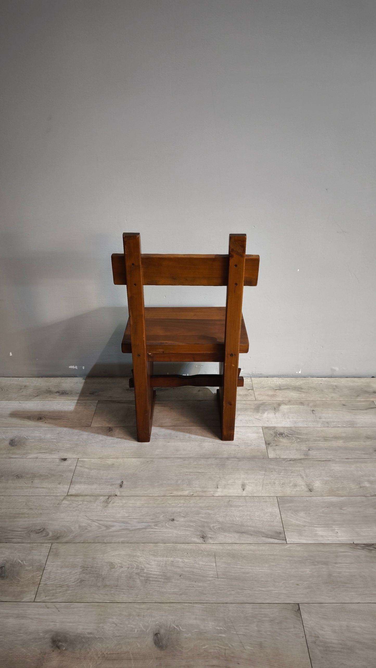 88683 Set n 8 sedie in legno massello