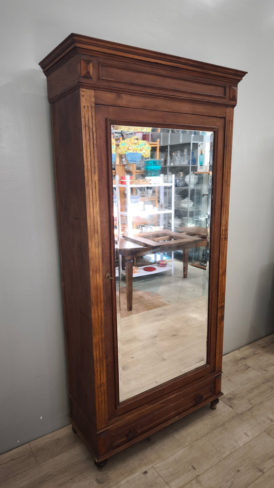 89409 Armadio in legno con un'anta a specchio