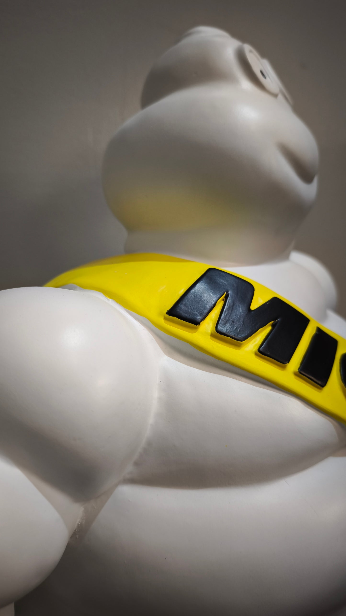 89592 Statua in resina omino Michelin, Bibendum