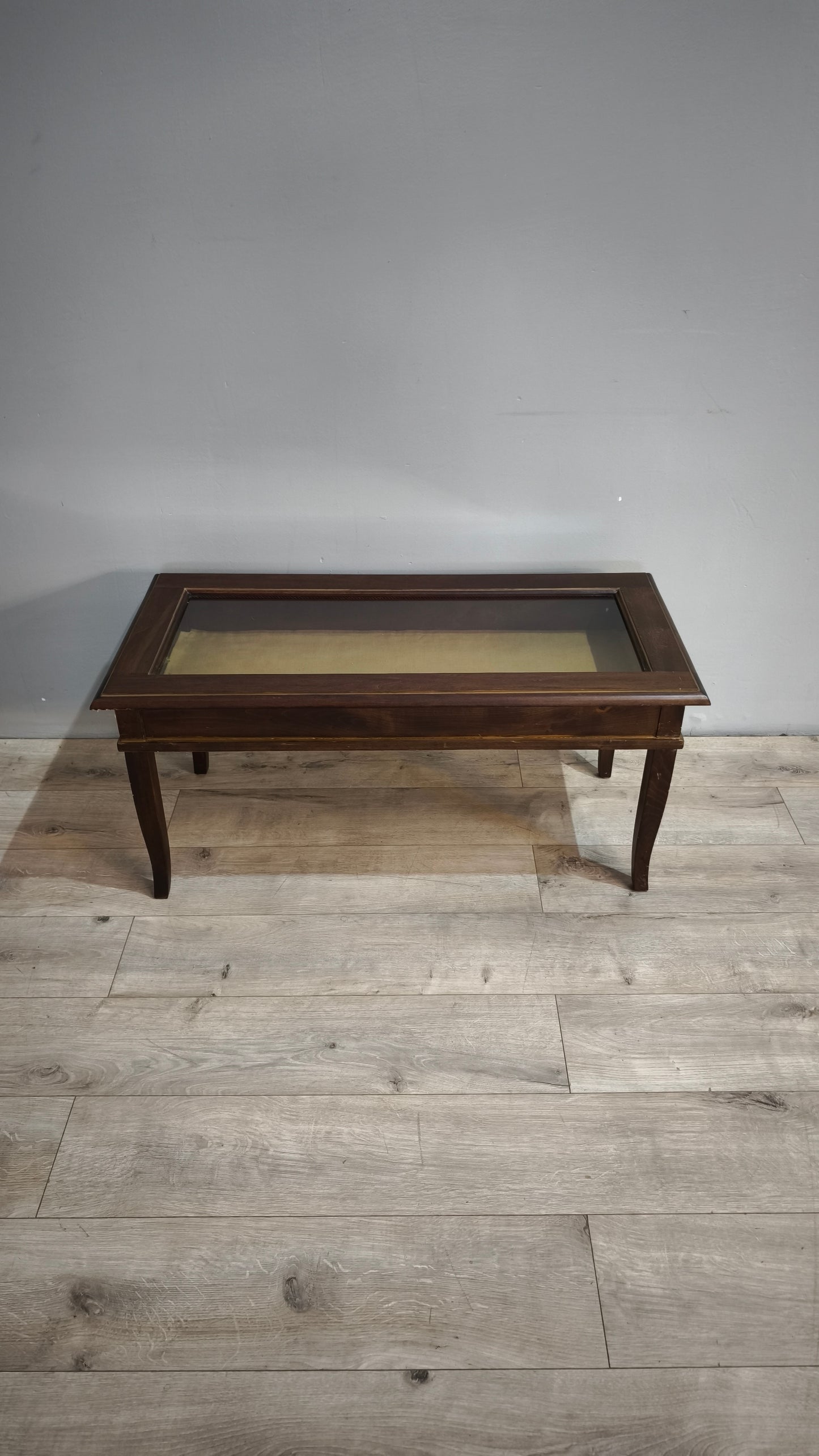 90313 Tavolino da salotto in legno con teca