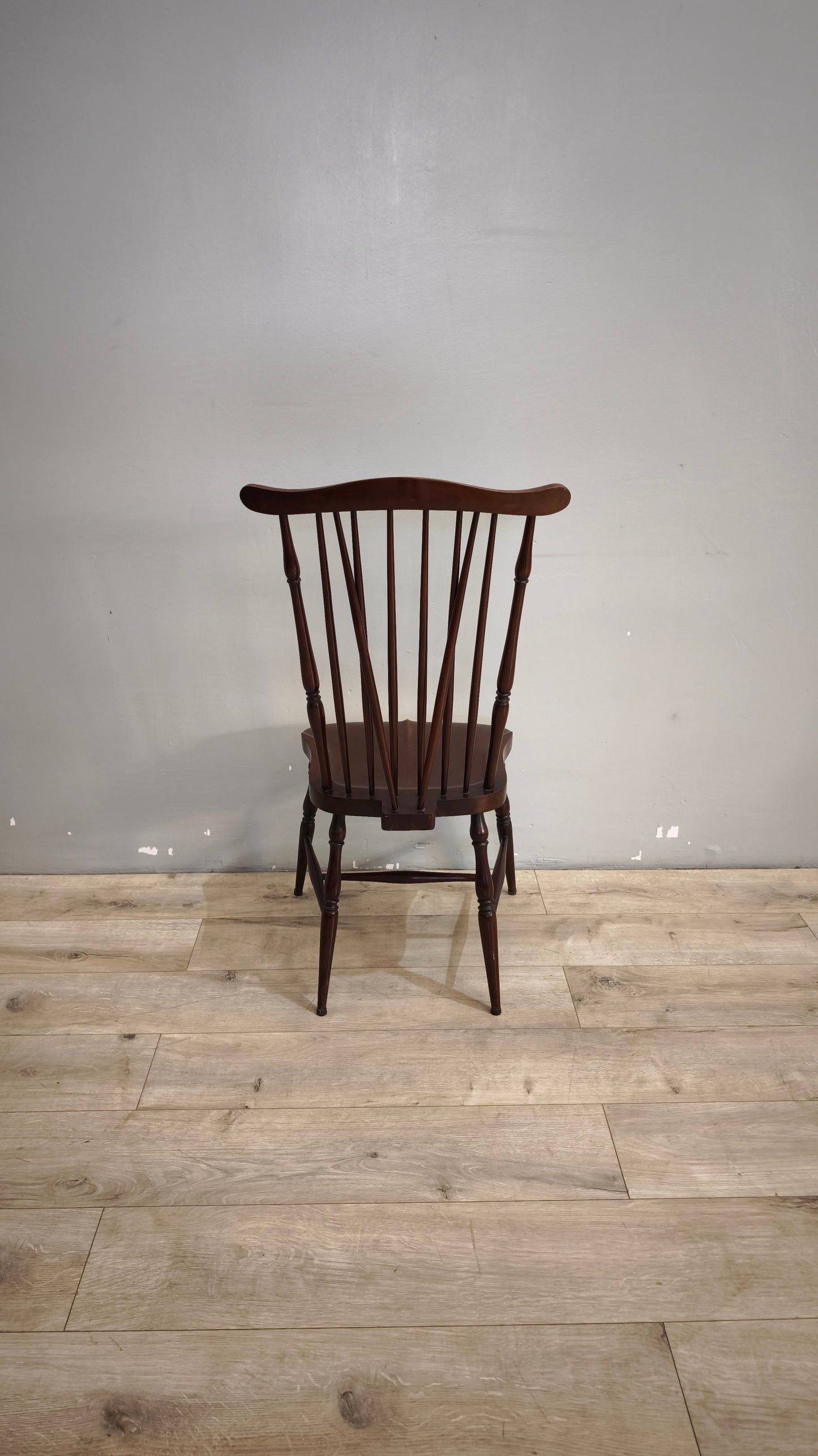 79-2 Sedia in legno stile country