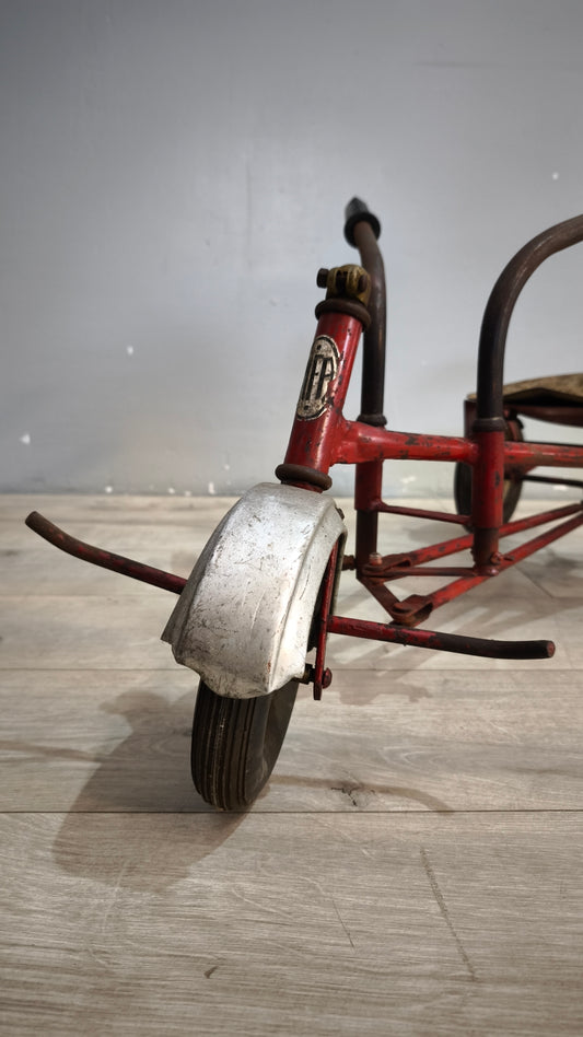 91322 Triciclo vintage a leva 'MFA', Francia, anni '40