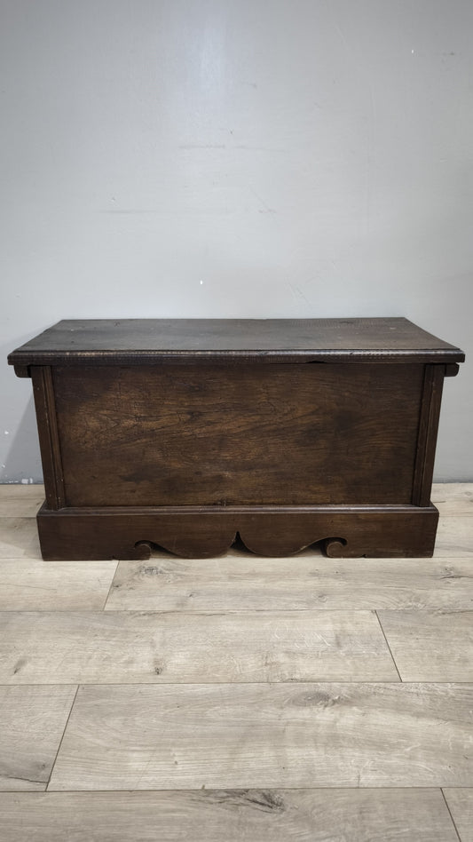 92234 Cassapanca in legno massello