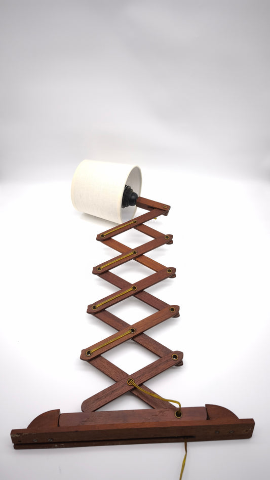 92862 Lampada estensibile in legno