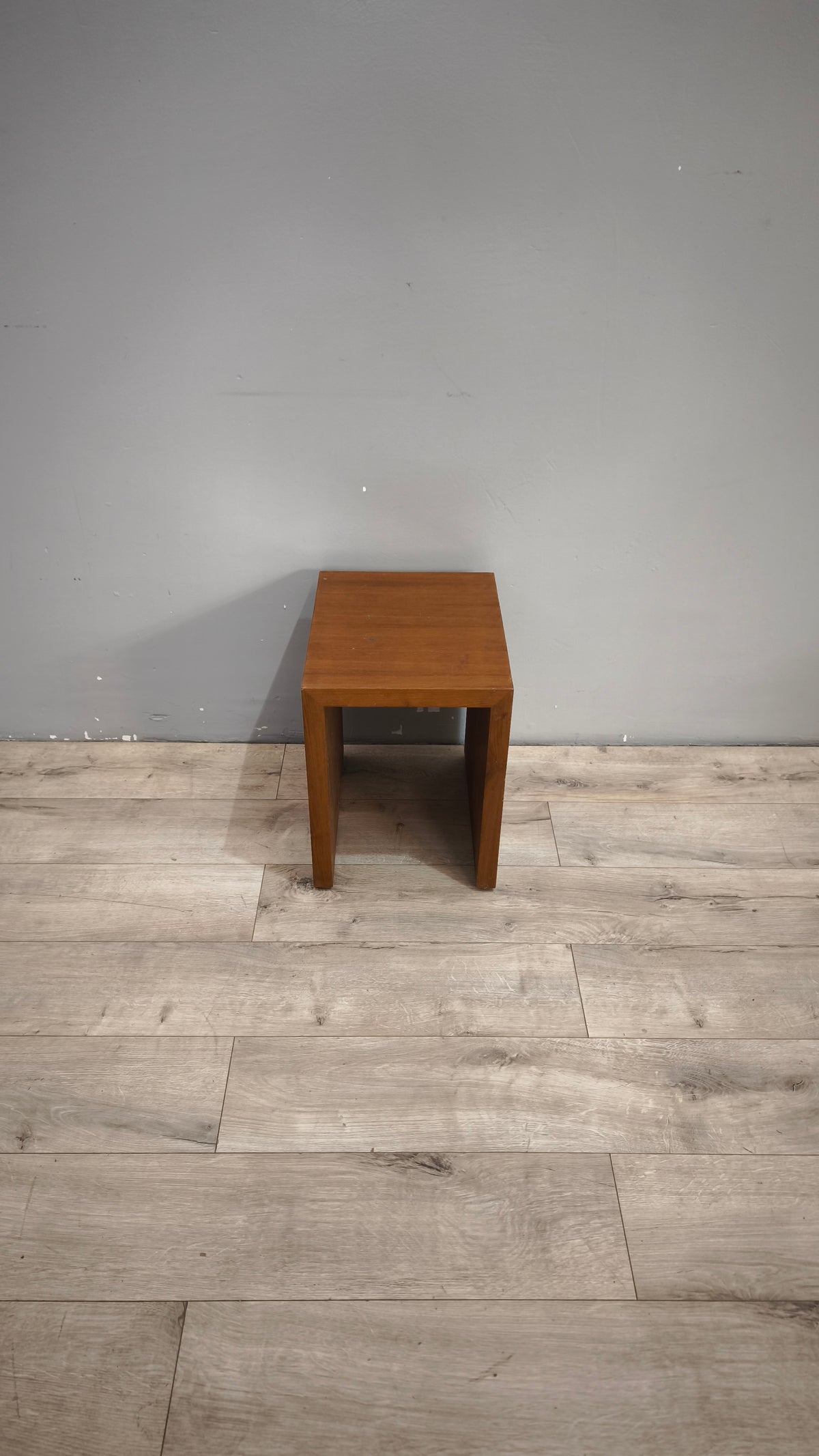93094 Tavolino d'appoggio in legno
