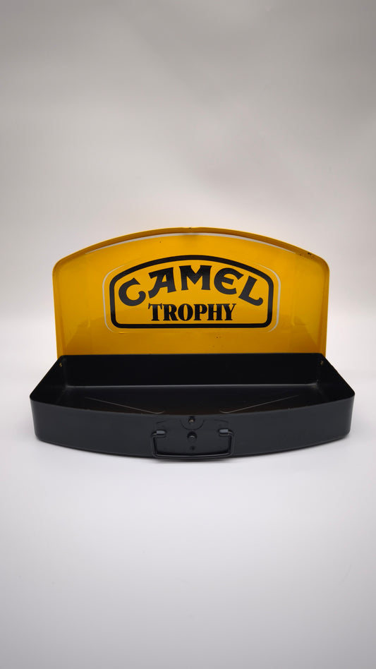 93512 Custodia rigida vintage Camel Trophy gialla e nera in metallo