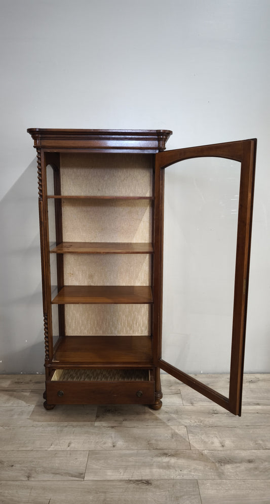 94480 Vetrina in legno un' anta con decoro tortile