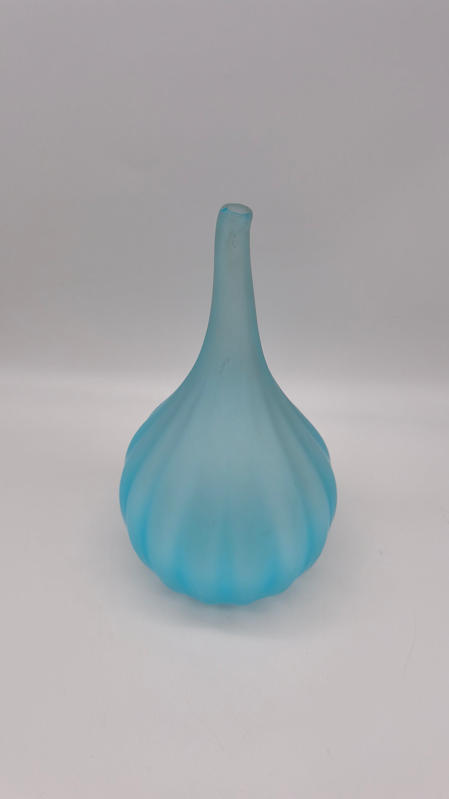 78221 Vaso in vetro celeste Basmuran