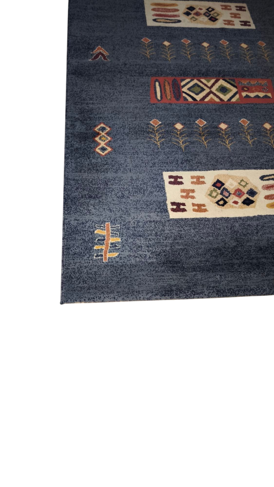 79382 Tappeto moderno grigio e blu con decorazione a motivo floreale