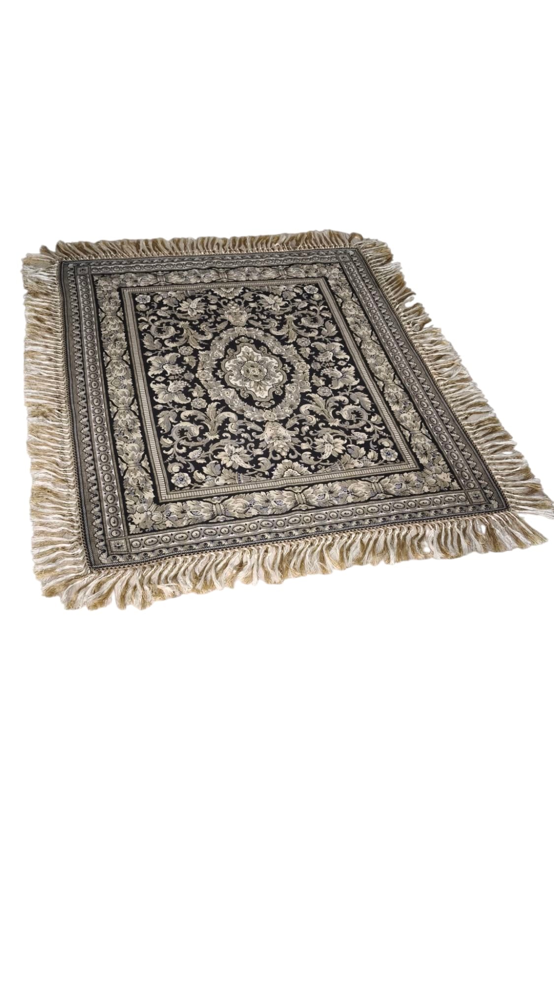 79383 Tappeto grigio e nero con decorazione a motivo floreale