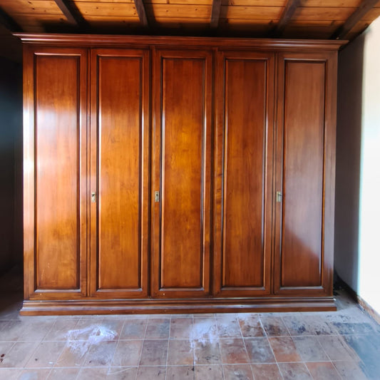 89456 Armadio in legno cinque ante