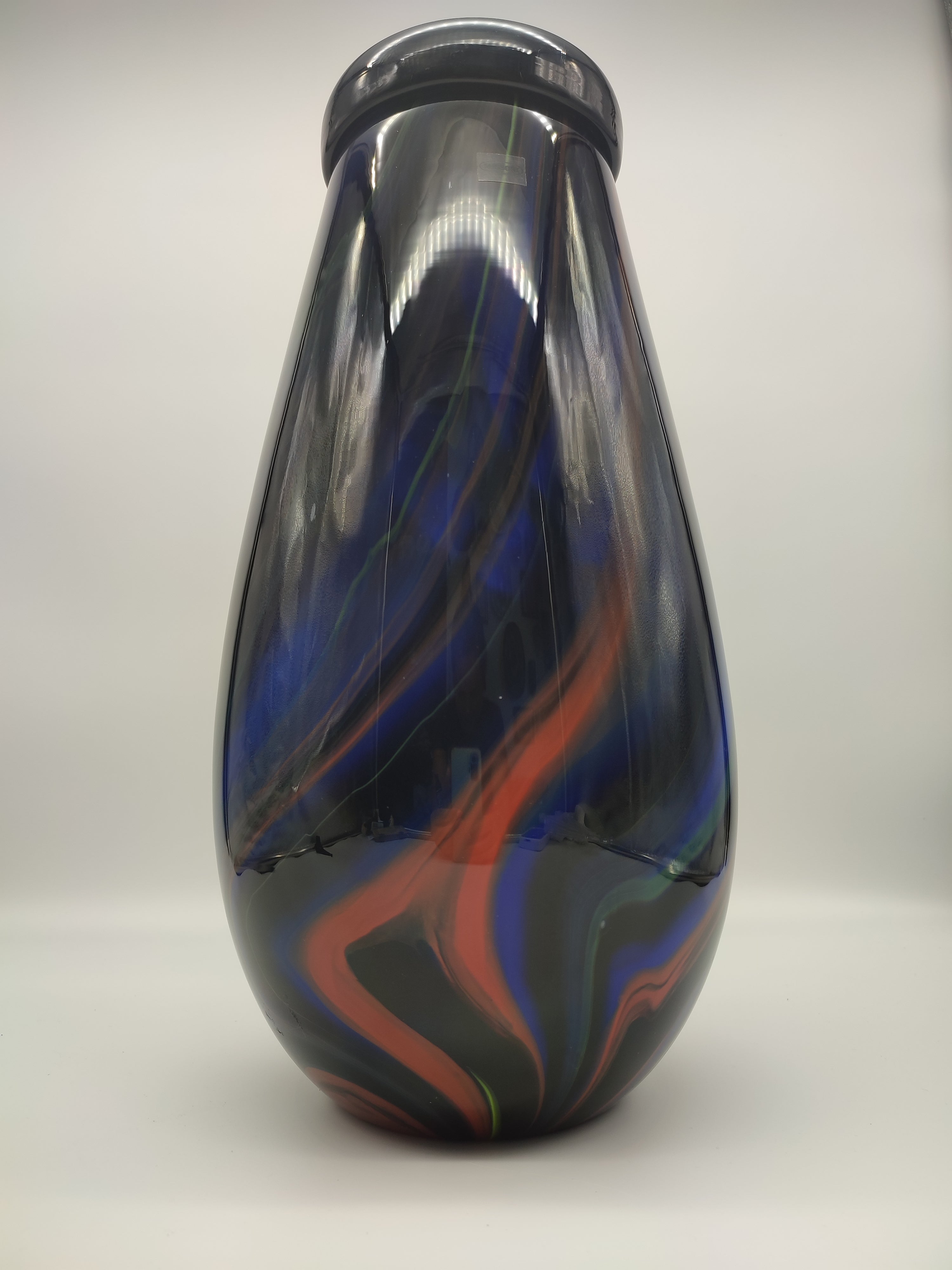 Vaso colorato in vetro con effetto marmorizzato di Missoni per Arte Vetro  Murano