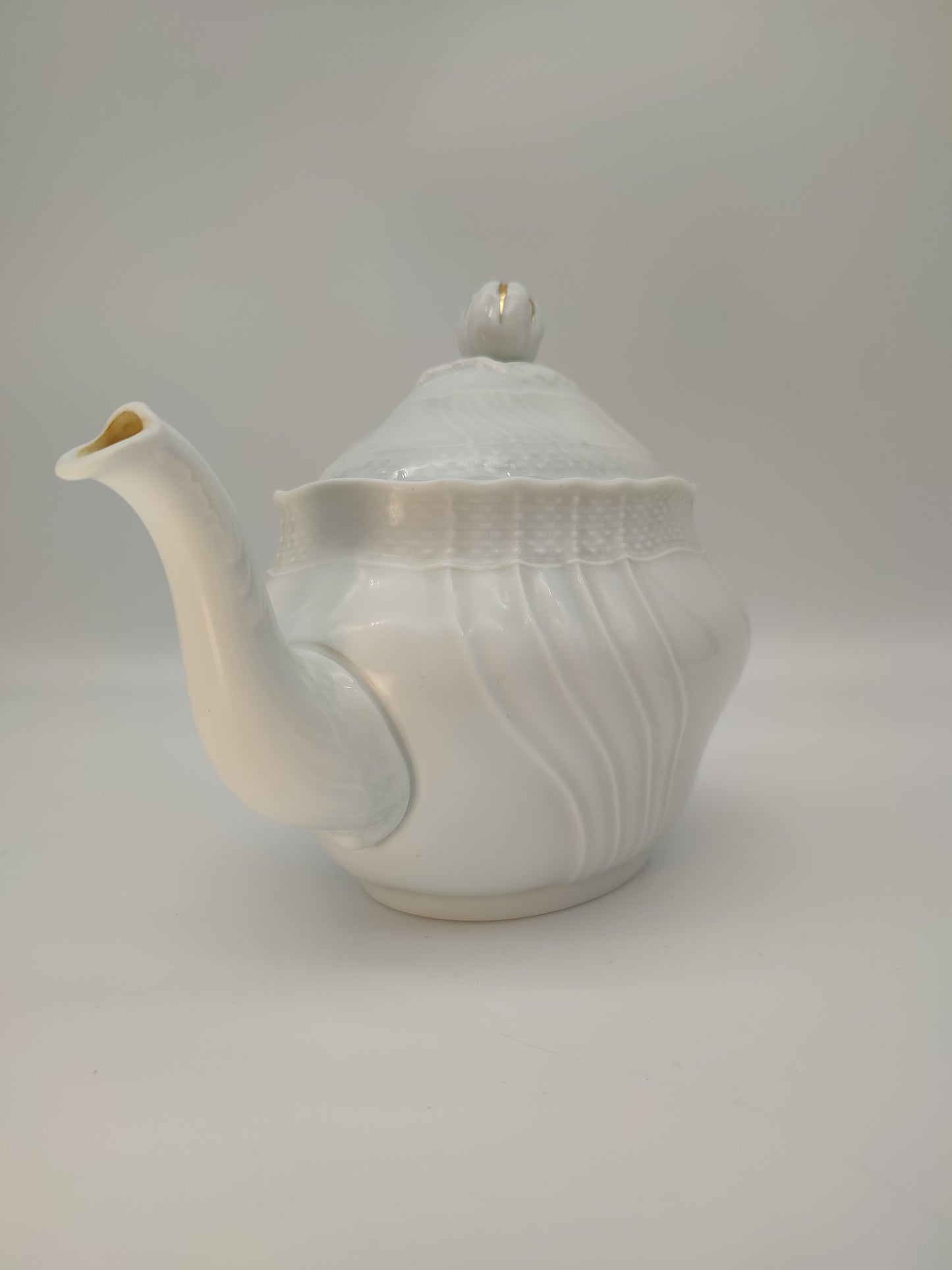56184 Teiera in ceramica bianca vecchio Ginori