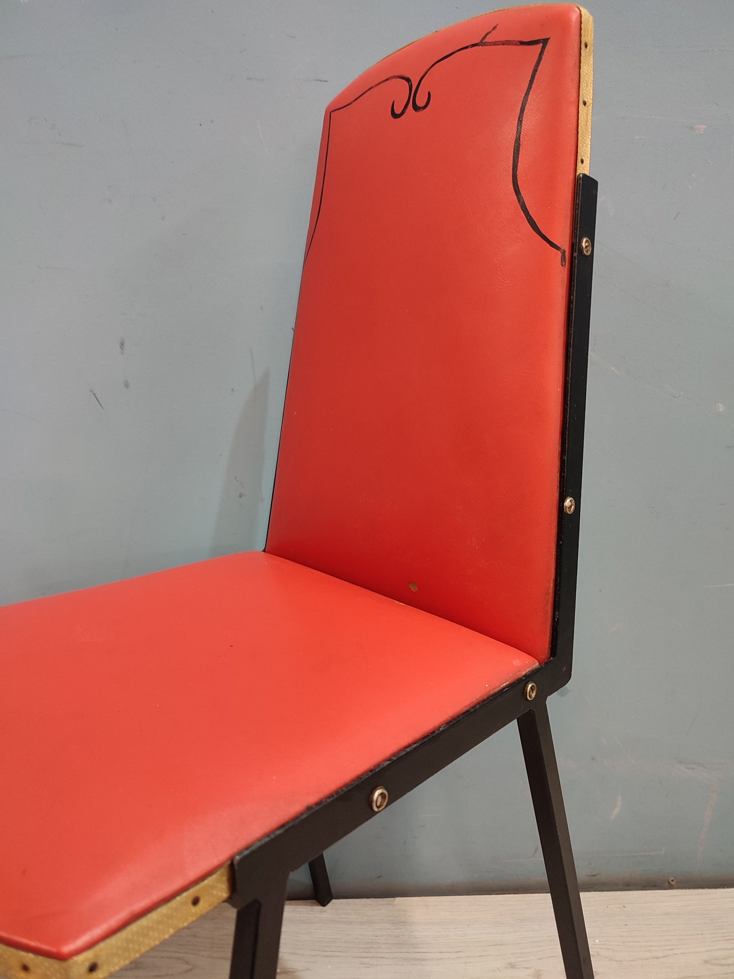 56681 Sedia rossa anni '50