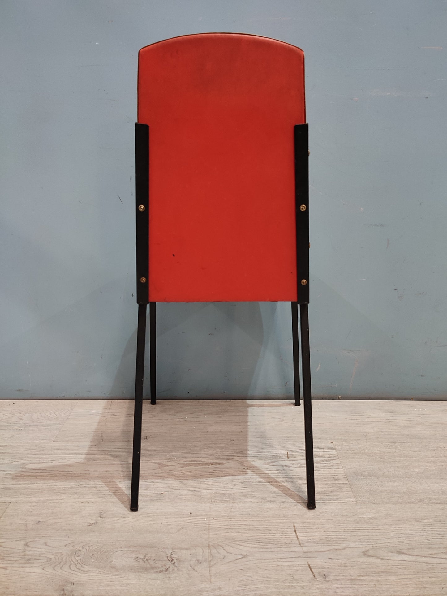 56681 Sedia rossa anni '50