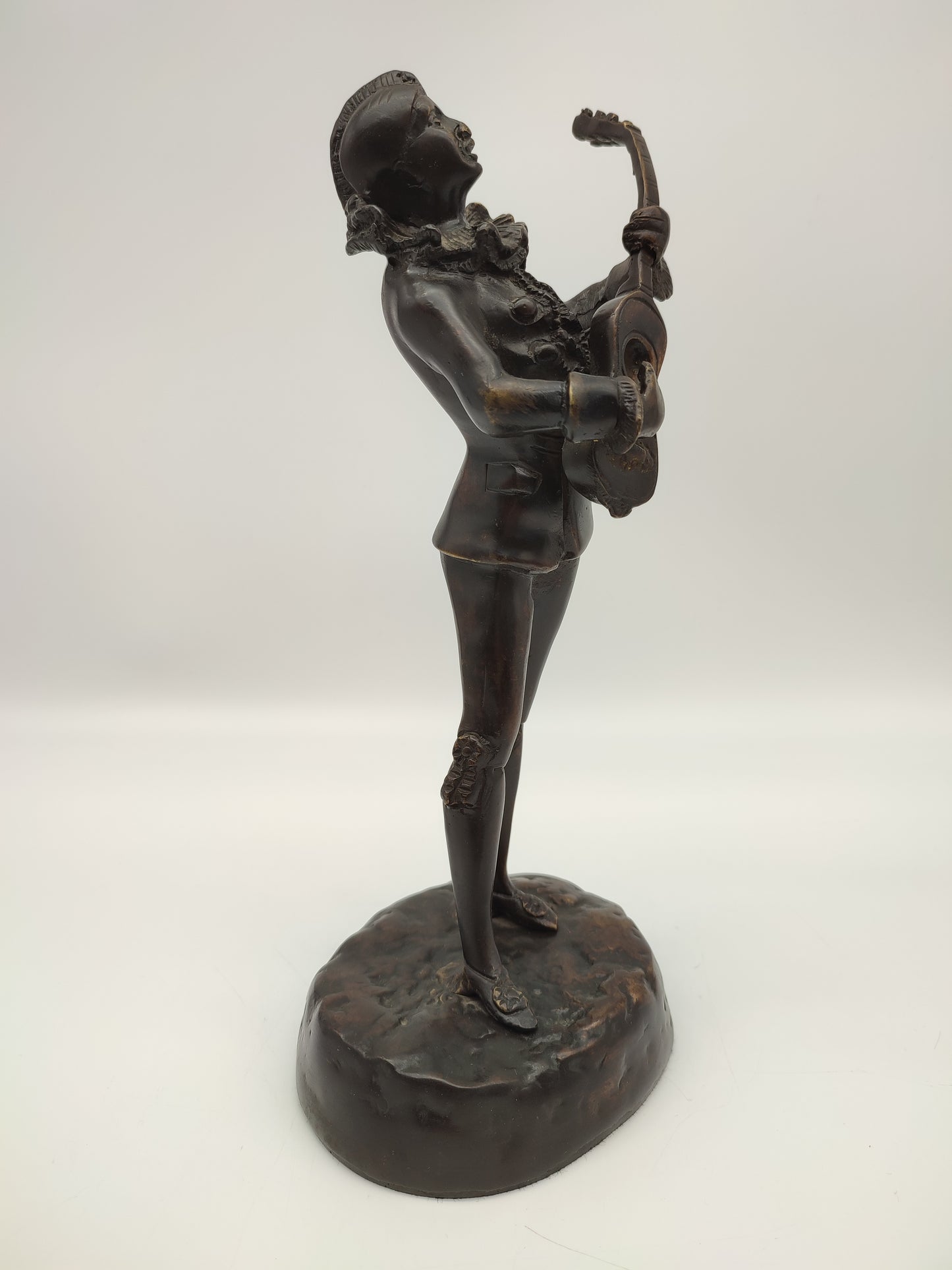 59173 Statua menestrello in bronzo