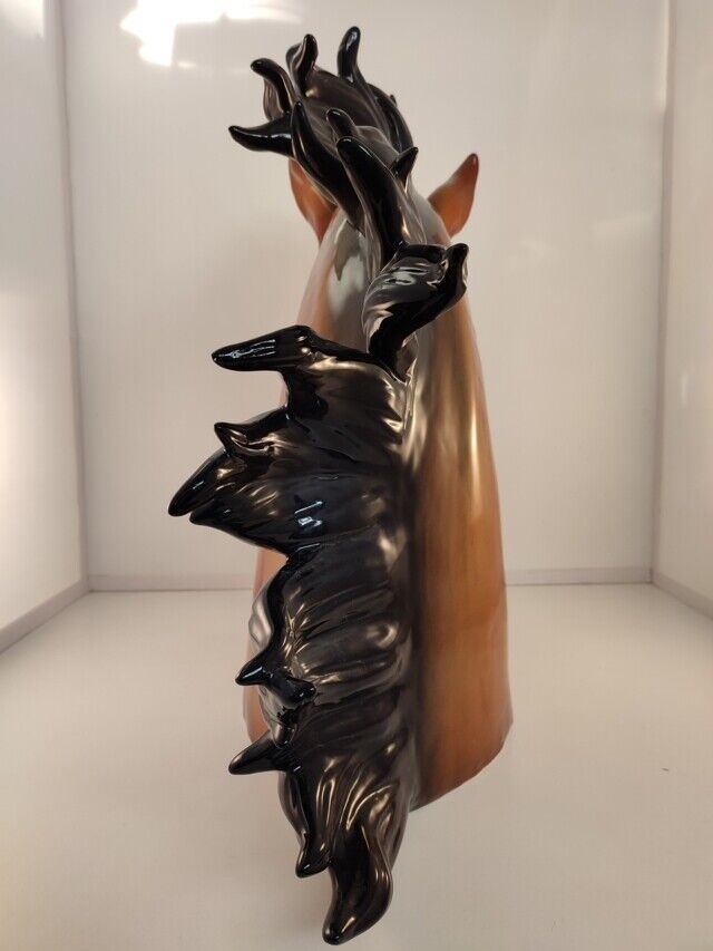 49028 Cavallo in ceramica made in Italy